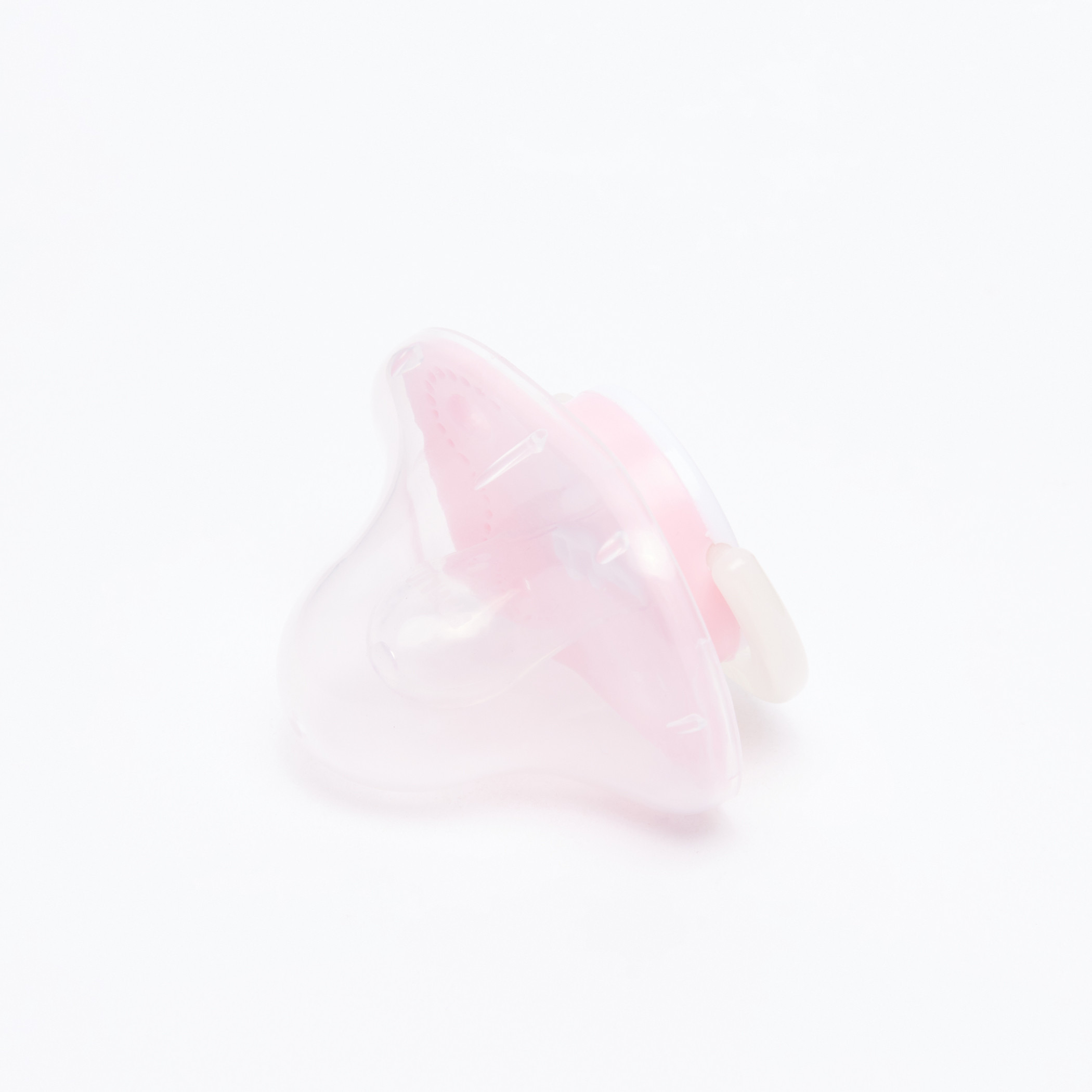 لهاية بطبعات كرز من فارلين-baby-feeding-pacifiers-image-1