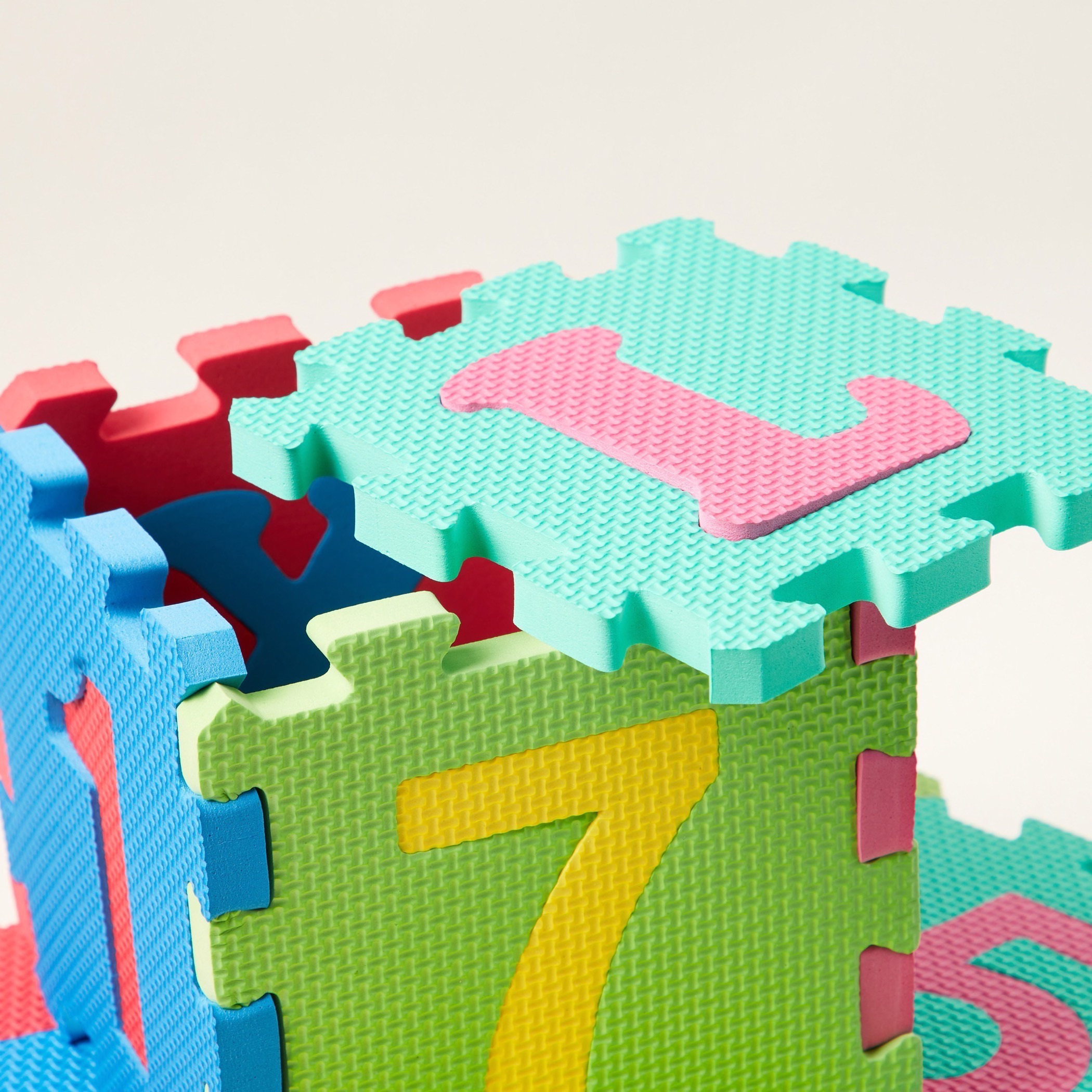 Juniors 36-Pieces Alphabet and Number Puzzle Mat-baby-infantactivity-playgyms-image-3