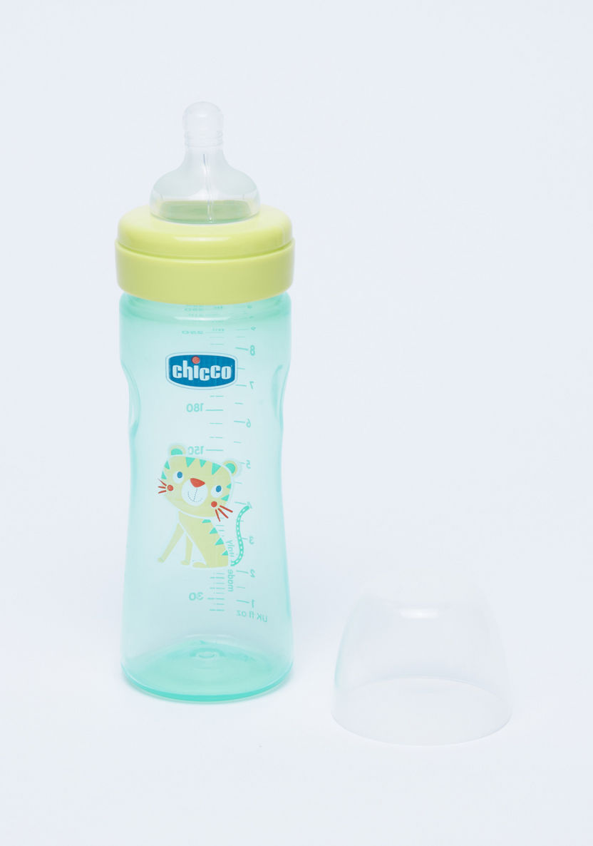 Chicco Printed Feeding Bottle - 250 ml-Bottles and Teats-image-0