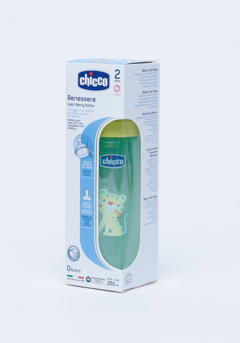 Chicco Printed Feeding Bottle - 250 ml-Bottles and Teats-image-3