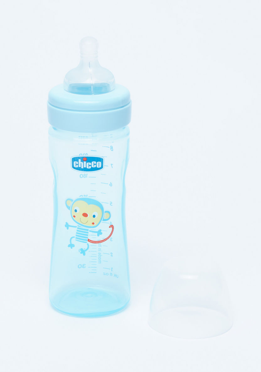 Chicco Printed Feeding Bottle - 250 ml-Bottles and Teats-image-0