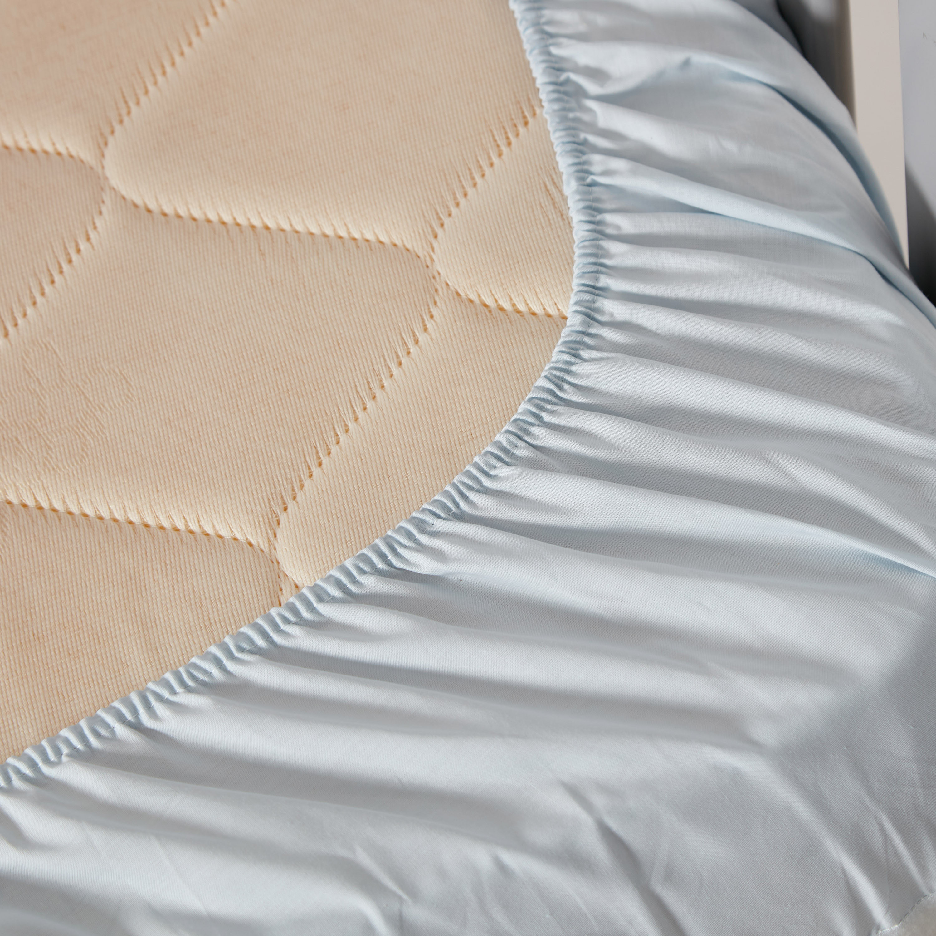 شرشف مطّاطي من جيجلز-baby-nursery-babybedding-image-4
