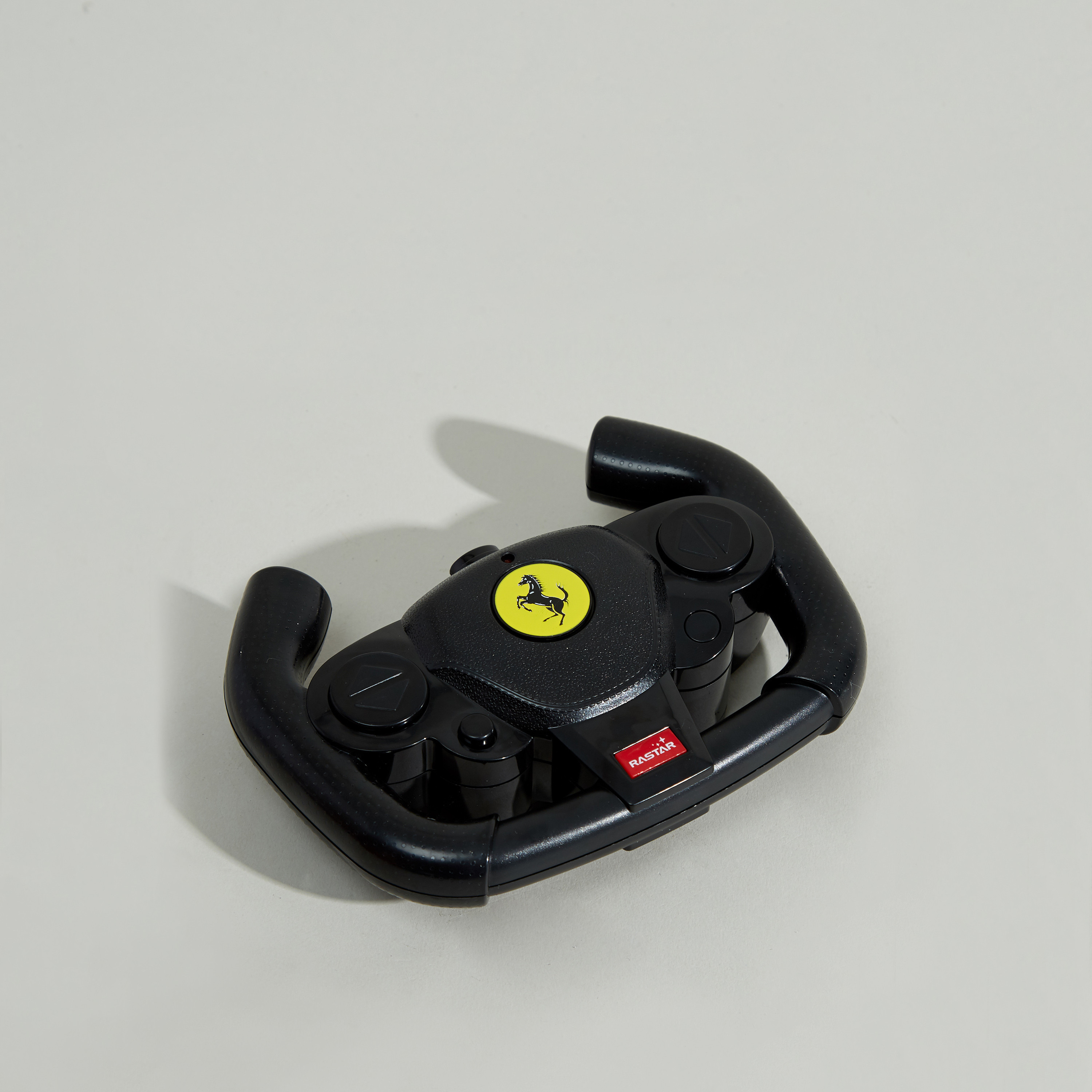 لعبة سيارة فيراري مع ريموت كنترول مقاس 1:14 من راستار.-toys-playvehicles-diecastcars-image-6