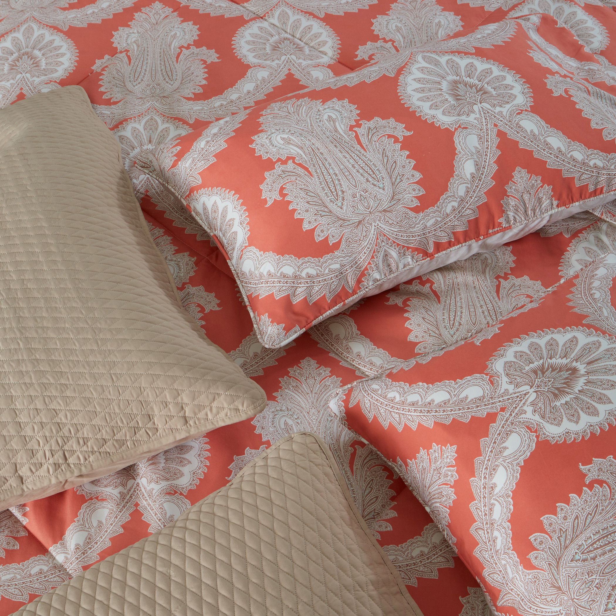 طقم لحاف كينج بطبعات 6 قطع-household-bedding-comfortersandbedspreads-comforters-image-3