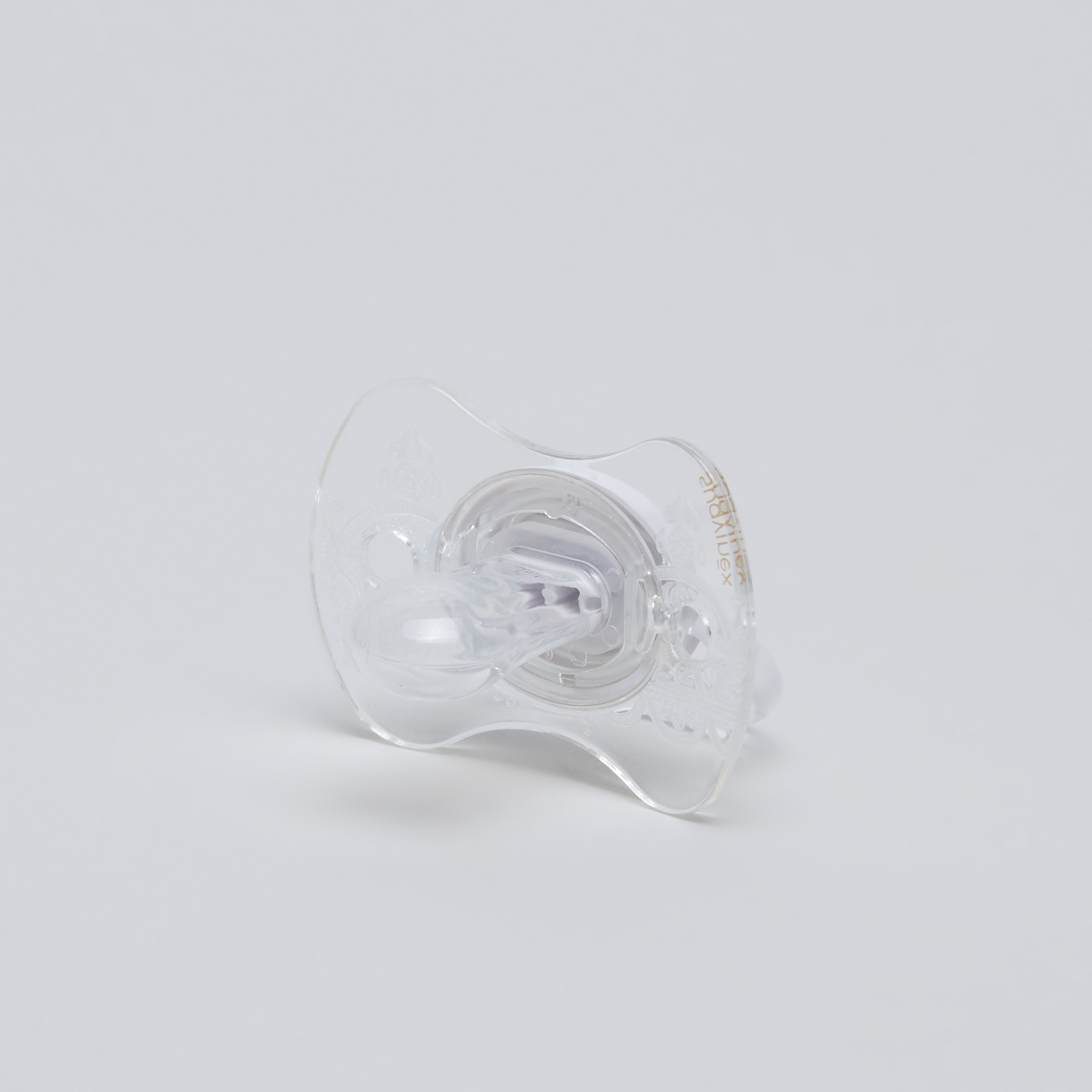 لهّاية بطبعات من سوافينكس.-baby-feeding-pacifiers-image-1