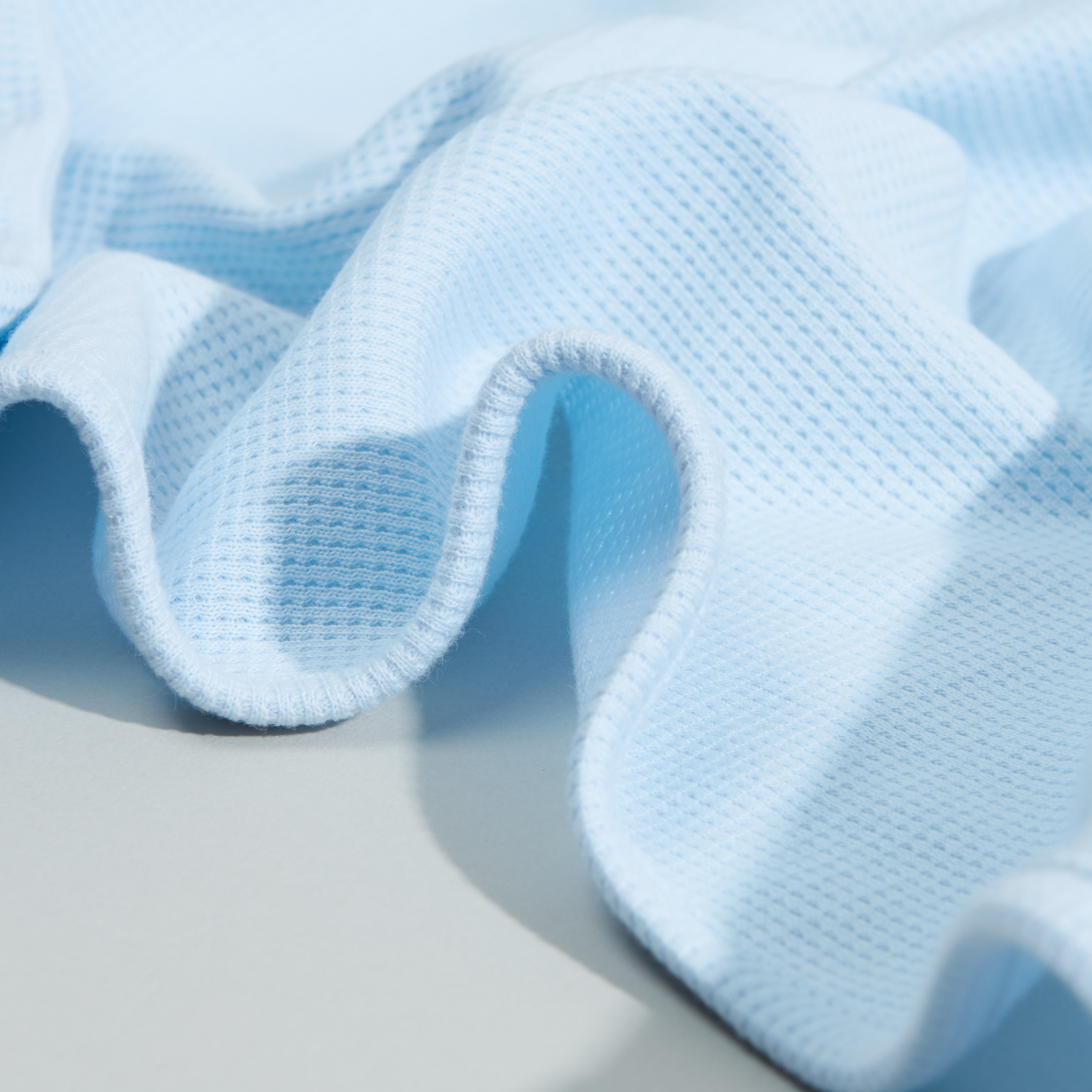 بطانية قطنية بتَفاصيل مطرّزة من جونيورز -76x102 سم-baby-nursery-blanketsandswaddles-receivingblankets-image-5