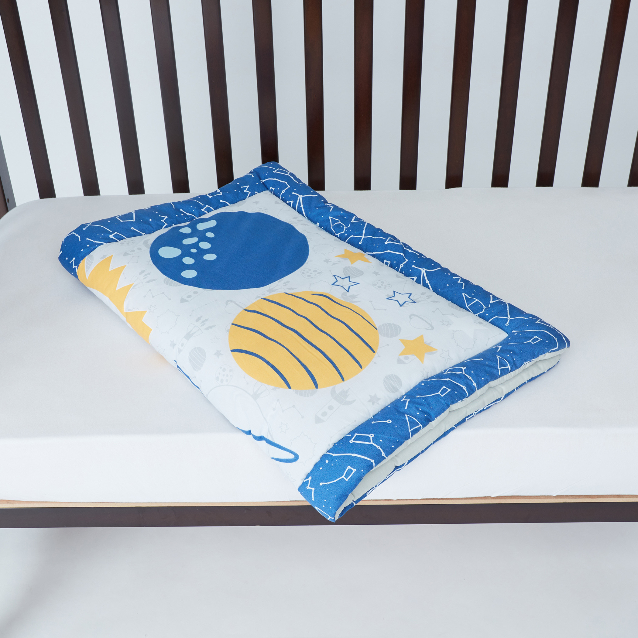 Trend lab clearance galaxy crib bedding