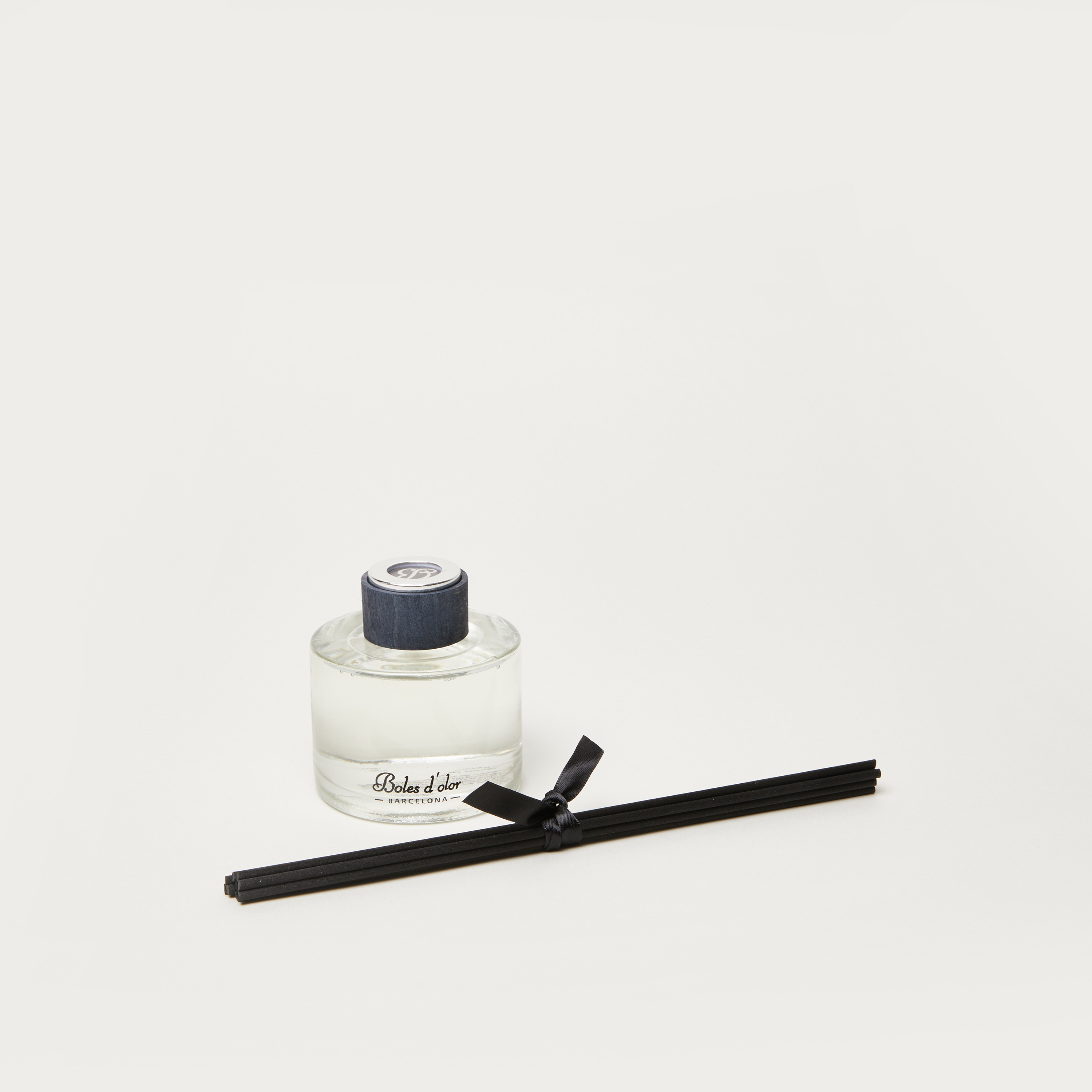Boles d' Olor Flor de Loto Black Edition Mikado Reed Diffuser - 125 ml-household-homefragrance-reeddiffusers-image-2