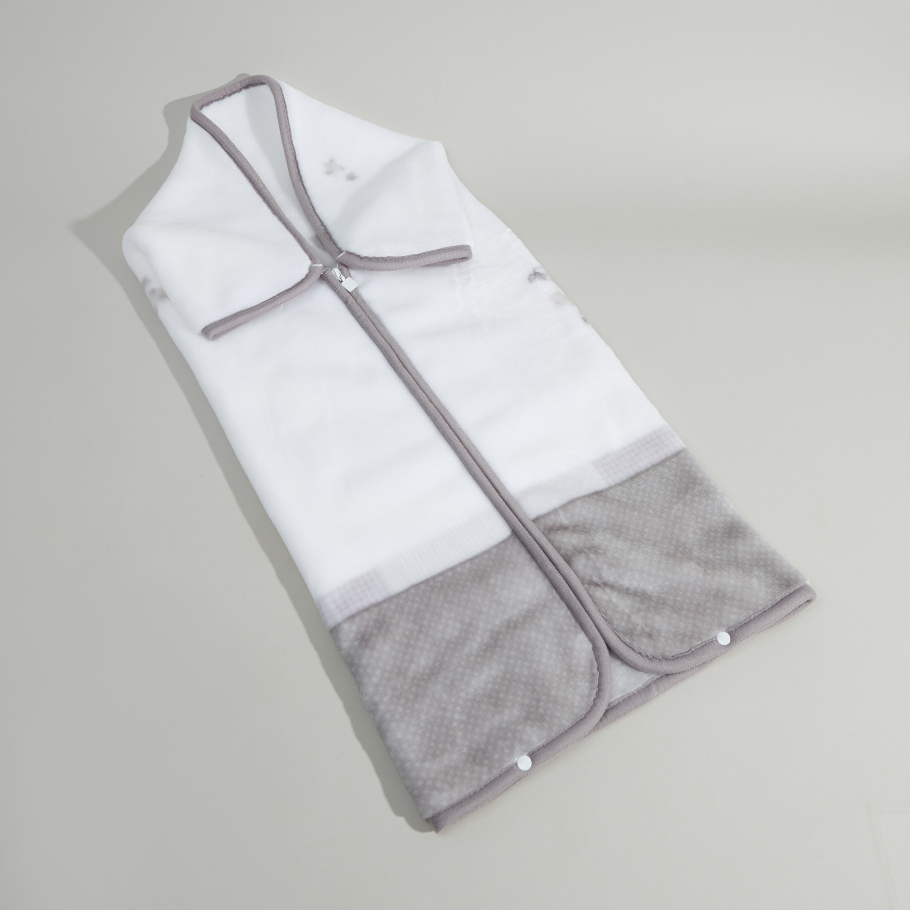 عش بطانية من كامبراس-baby-nursery-blanketsandswaddles-blanketsandquilts-image-2