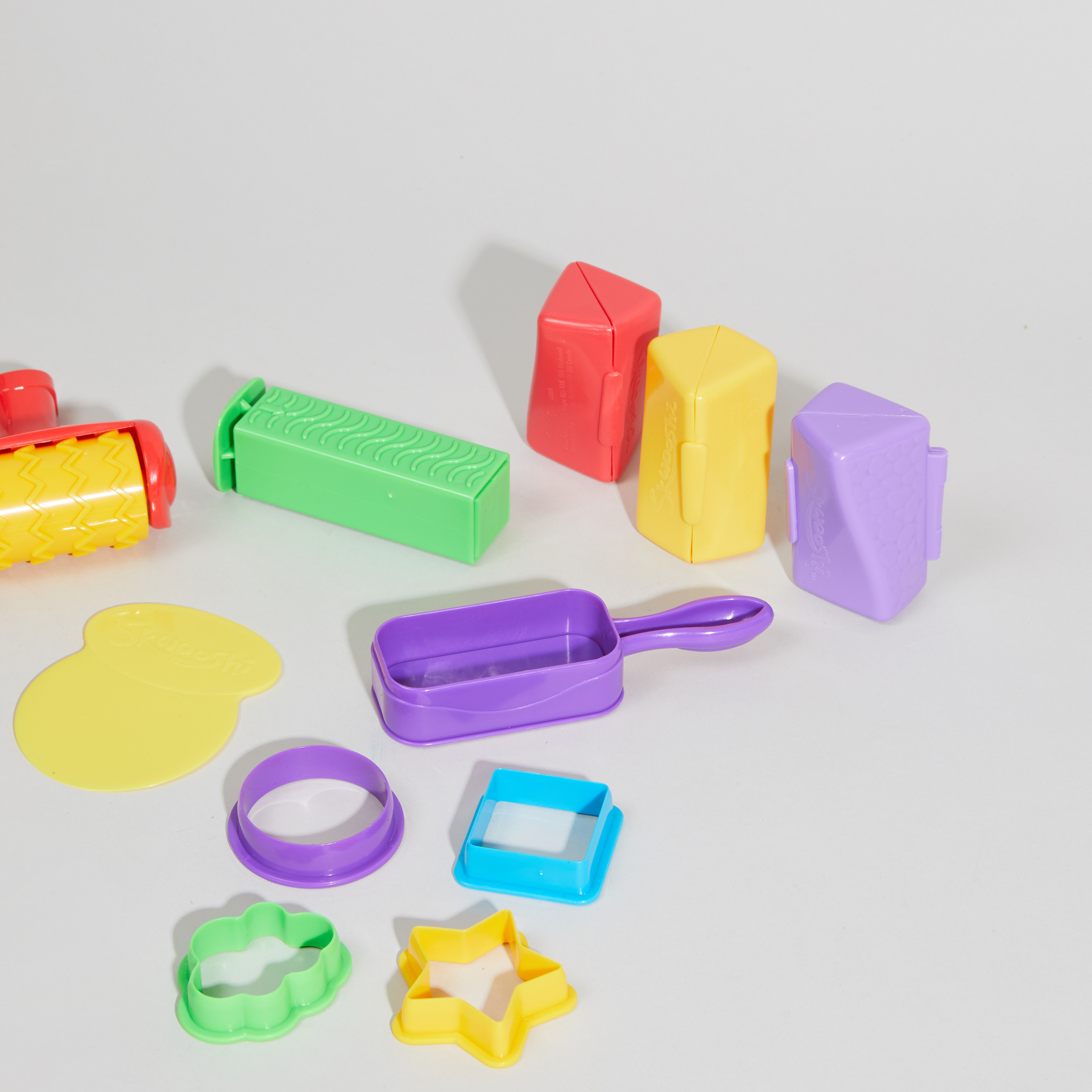 مجموعة سكوشي للأنشطة من ثلاثة عشرة قطعة-toys-educational-doughtoys-image-3
