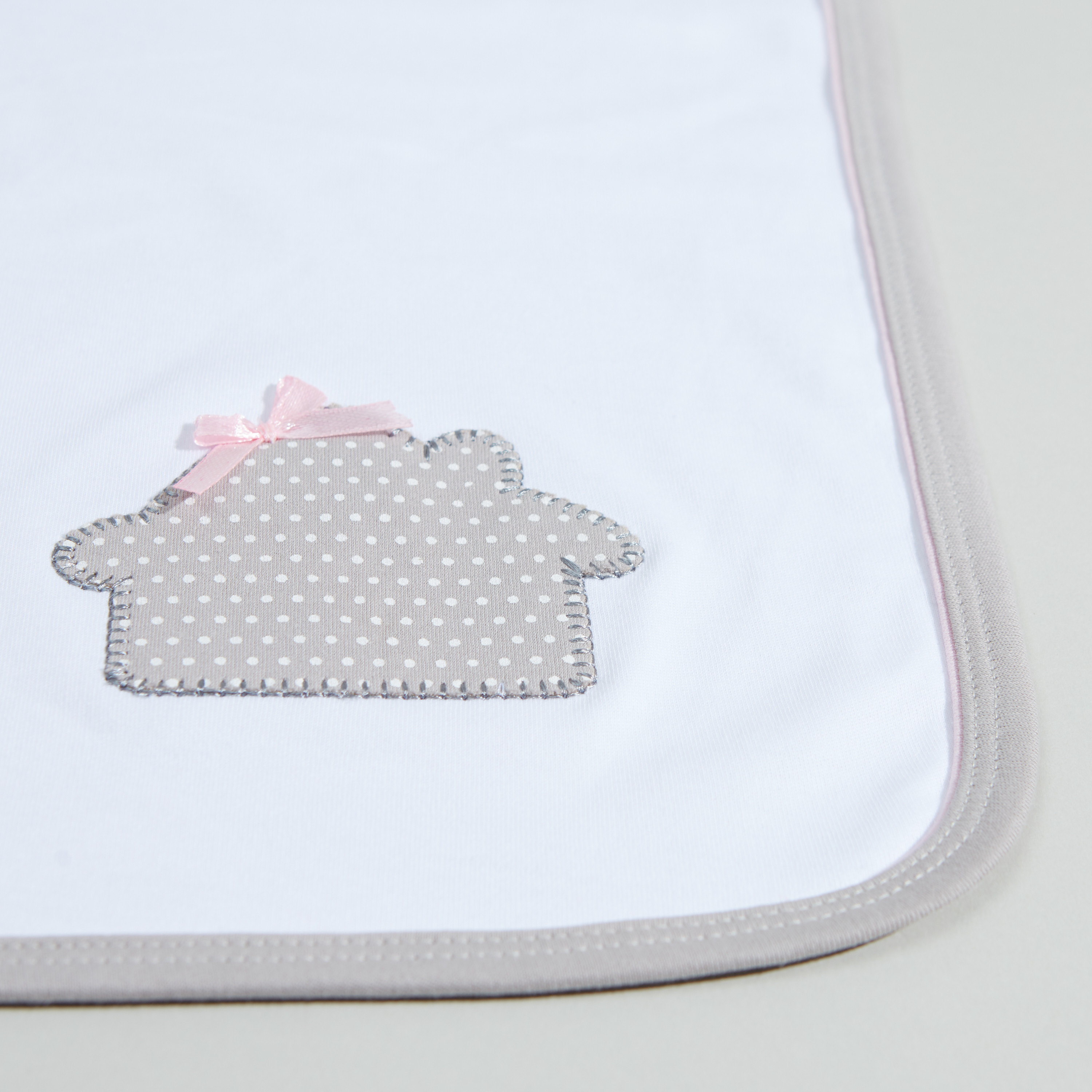 Juniors House Applique Receiving Blanket - 80x80 cms-baby-nursery-blanketsandswaddles-blanketsandquilts-image-4