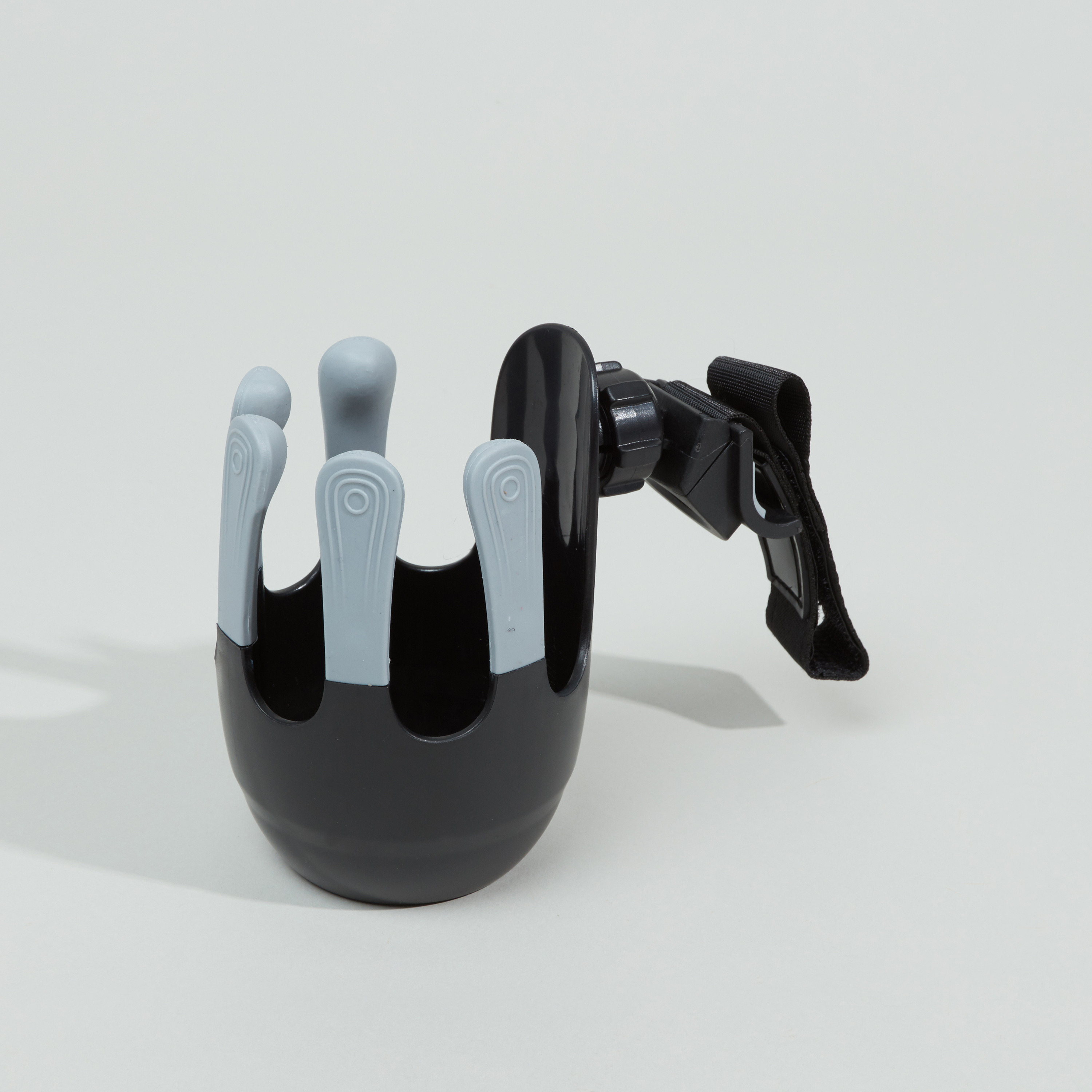 حامل أكواب لعربة الأطفال مع لون أسود من جونيورز بتصميم فريد للأصابع (خالي من مادة BPA)-baby-gear-strollersandprams-accessories-image-2