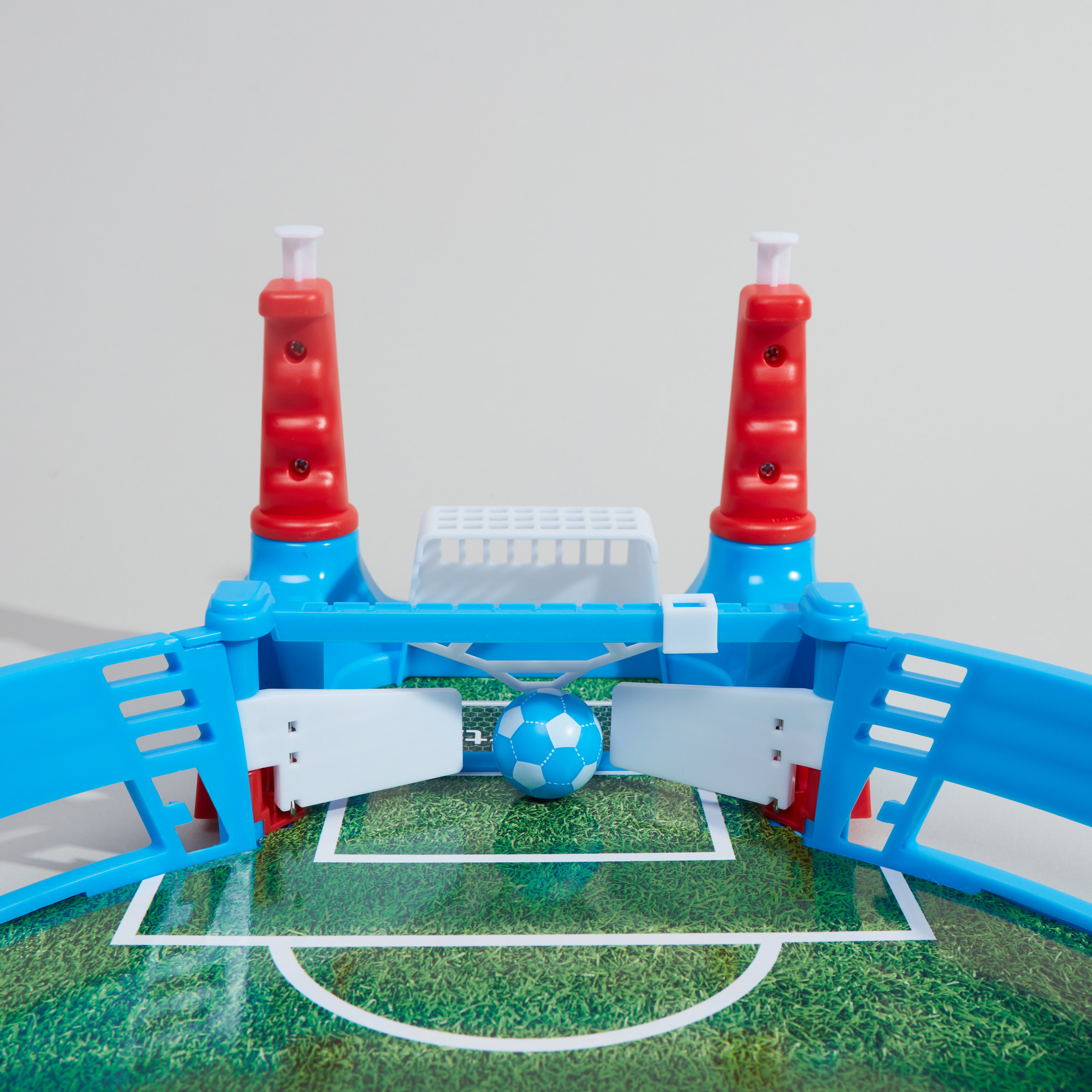 لعبة كرة القدم من جونيورز-toys-indoortoys-boardgames-image-3