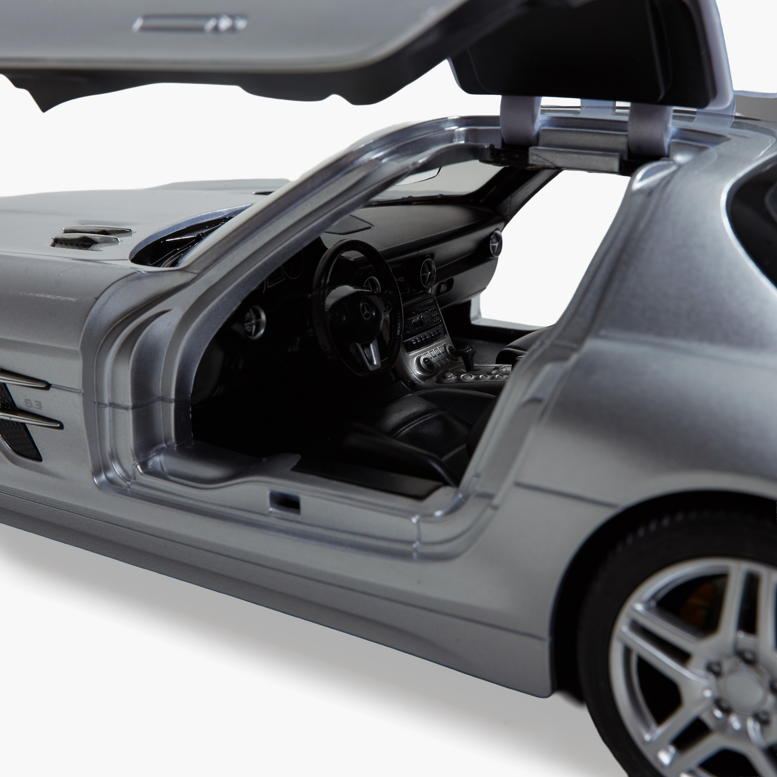 سيارة مرسيدس-بنز أس أل أس أي أم جي بجهاز تحكم من راستار-toys-remotecontrolledvehicles-rcvehicles-image-5