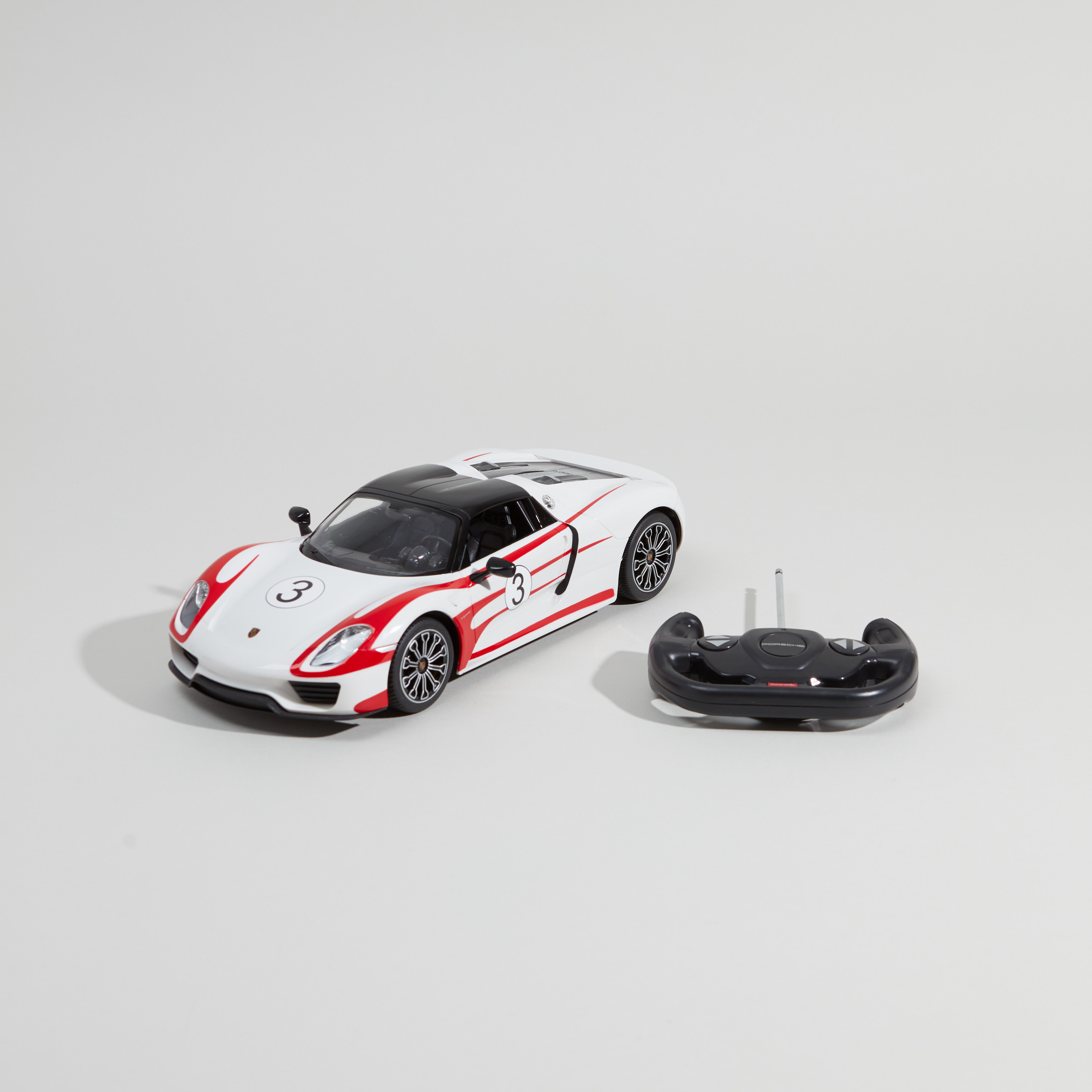 لعبة سيّارة بورش 918 سبايدر بجهاز تحكّم عن بعد من ريستر-toys-remotecontrolledvehicles-rccars-image-2