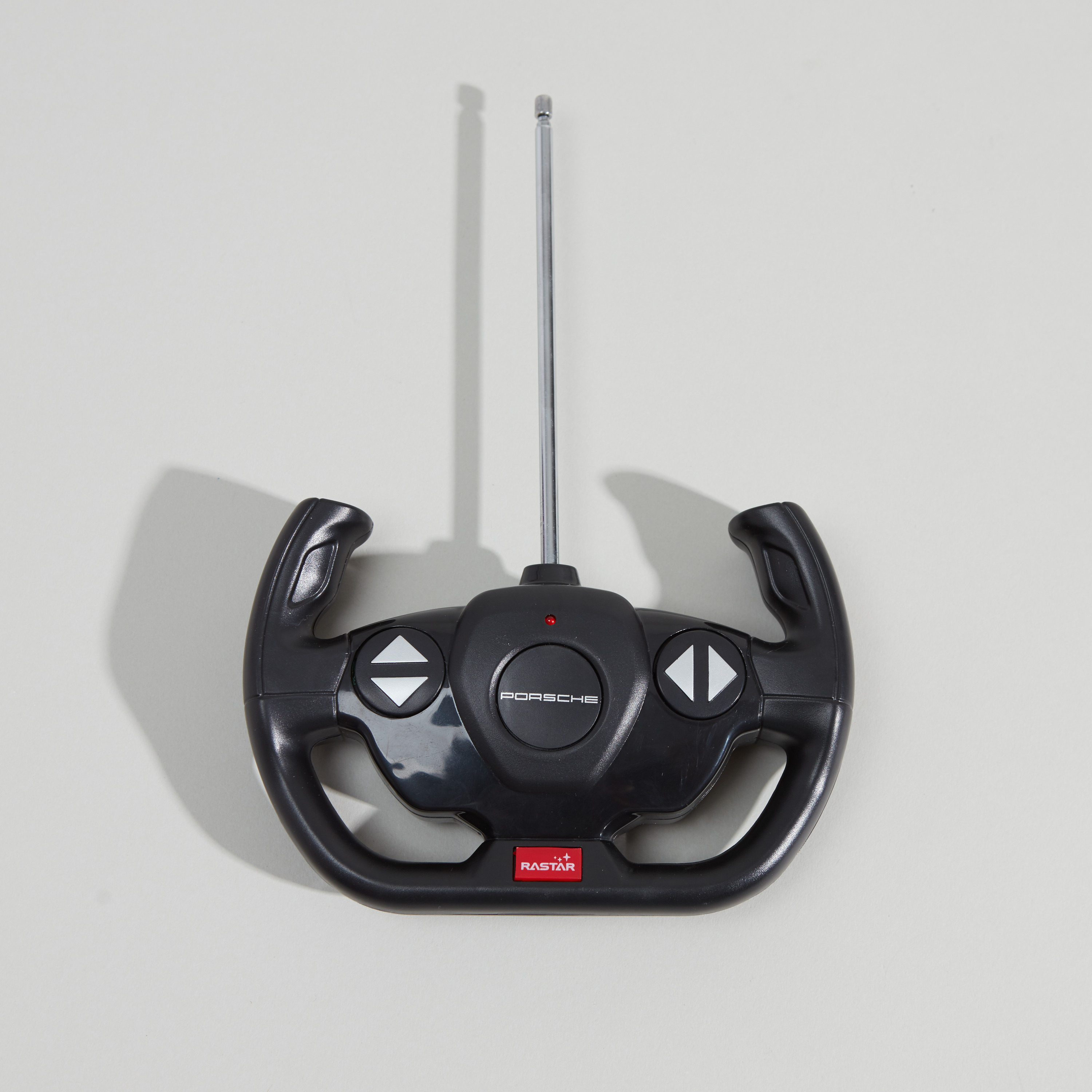 لعبة سيّارة بورش 918 سبايدر بجهاز تحكّم عن بعد من ريستر-toys-remotecontrolledvehicles-rccars-image-5