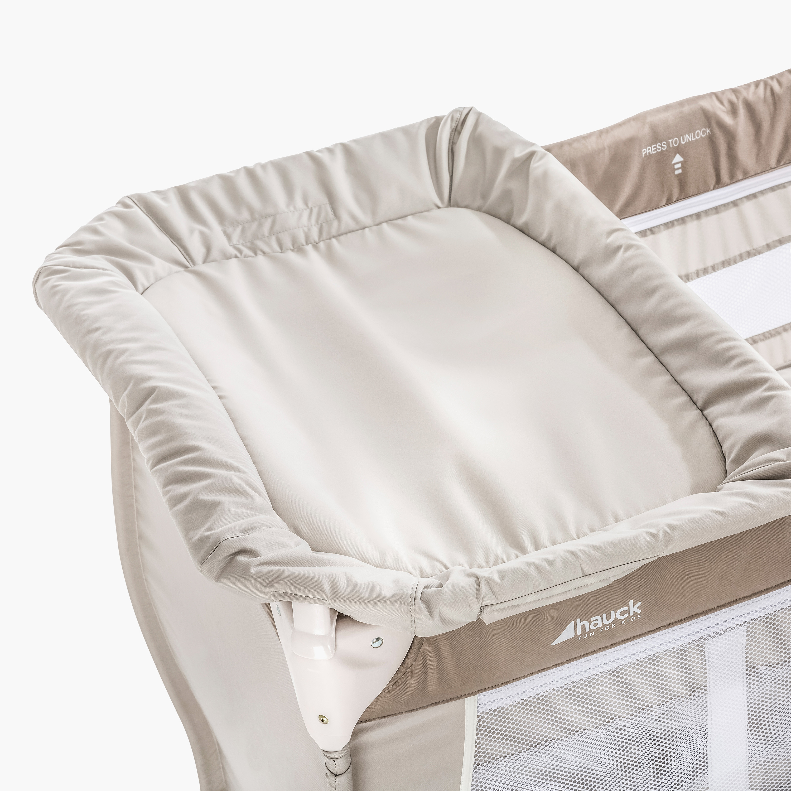 سرير متنقل بايبي سنتر من هوك-baby-nursery-furniture-cribsandbeds-travelcots-image-6