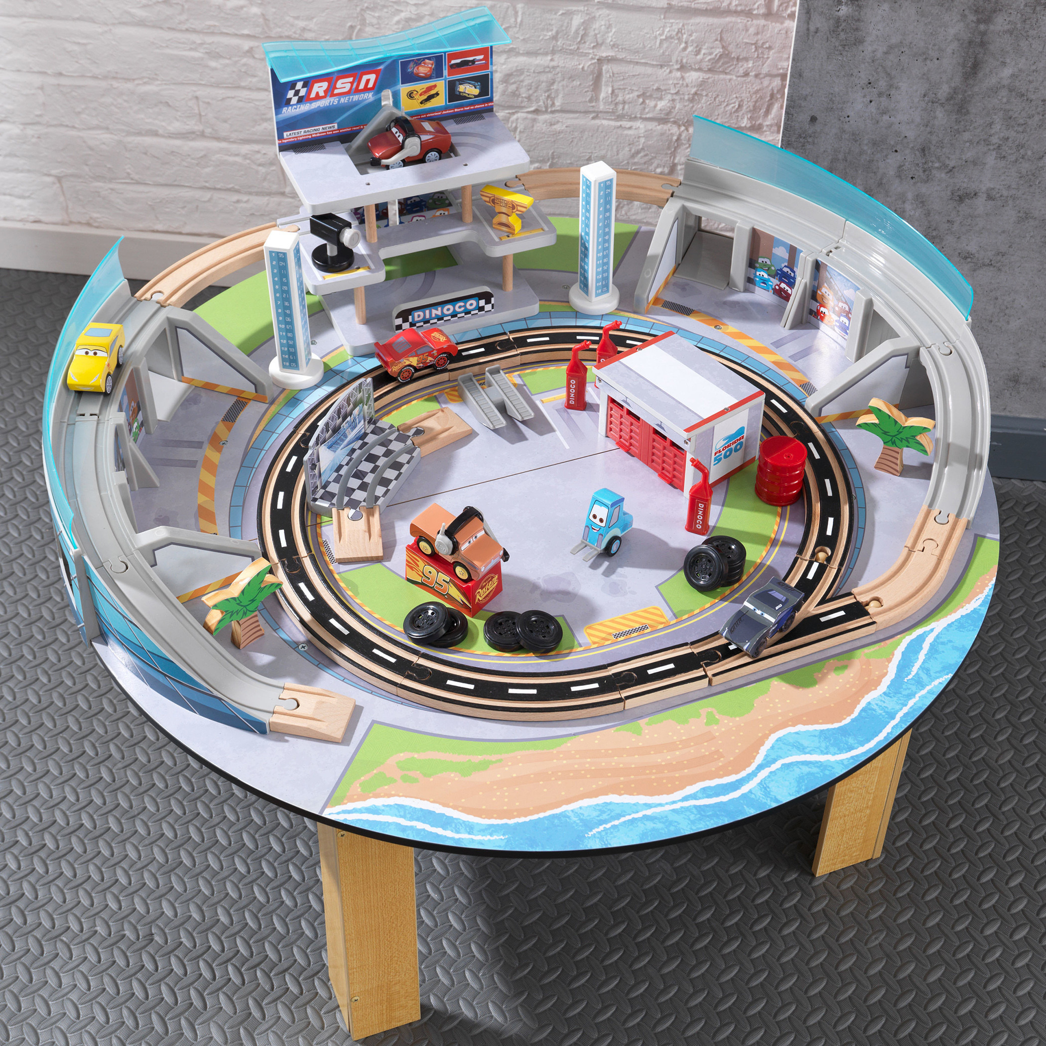 Kidkraft disney pixar cars 3 store international speedway