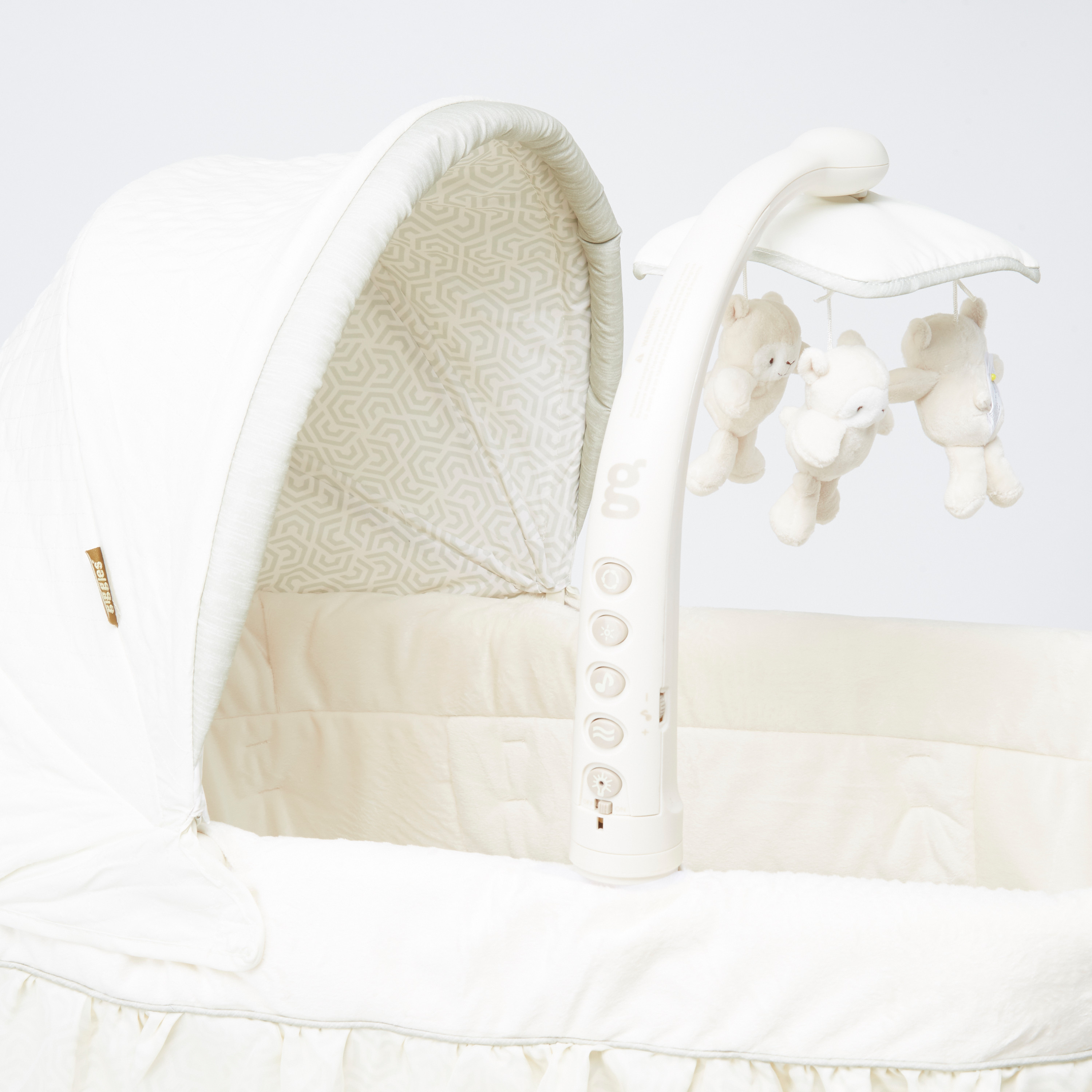 سرير أطفال هزاز 2 في 1  من جيجلز-baby-nursery-furniture-cribsandbeds-bassinets-image-9