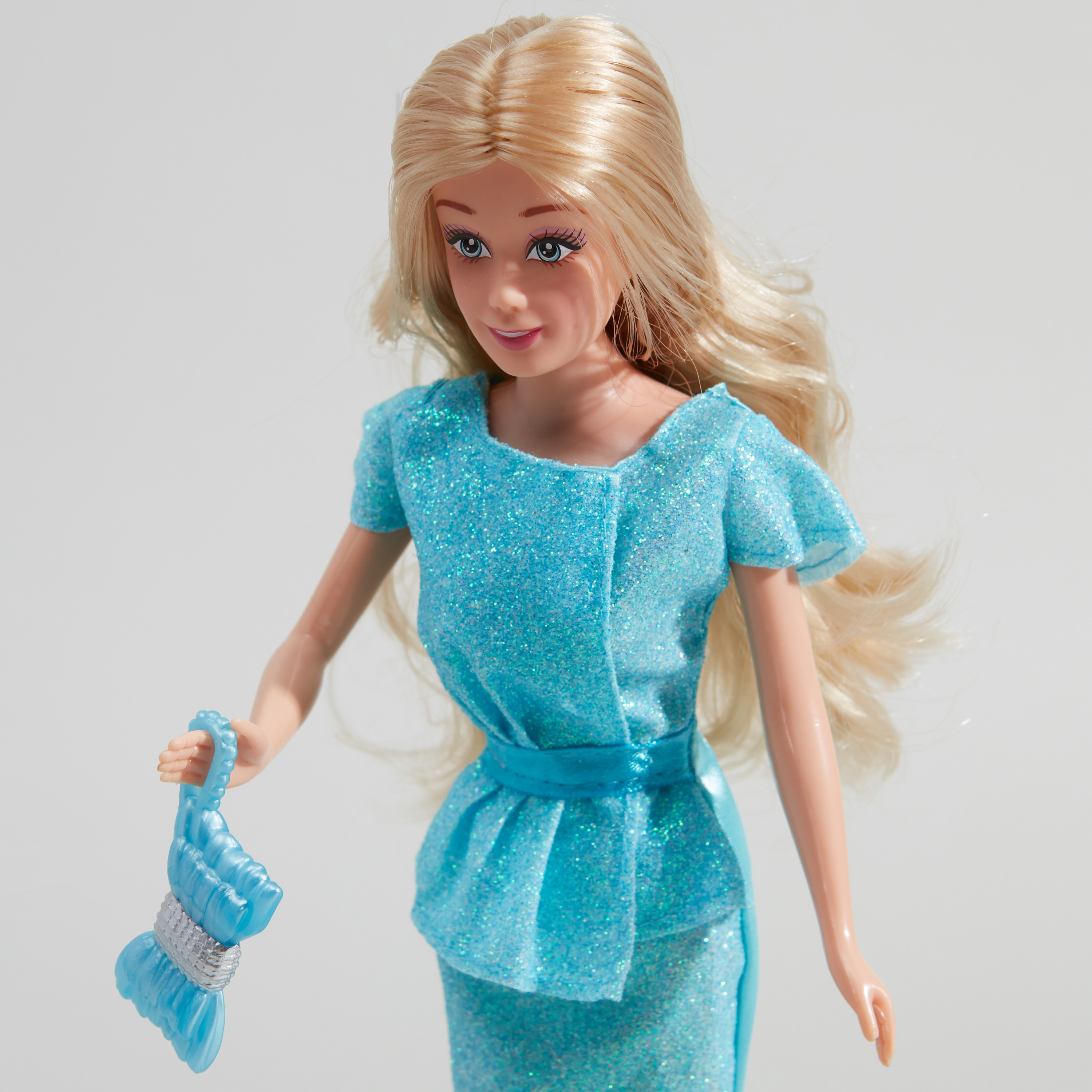 Juniors Lifestyle Collection Fashion Doll-toys-dollsandplaysets-dollplaysets-image-3