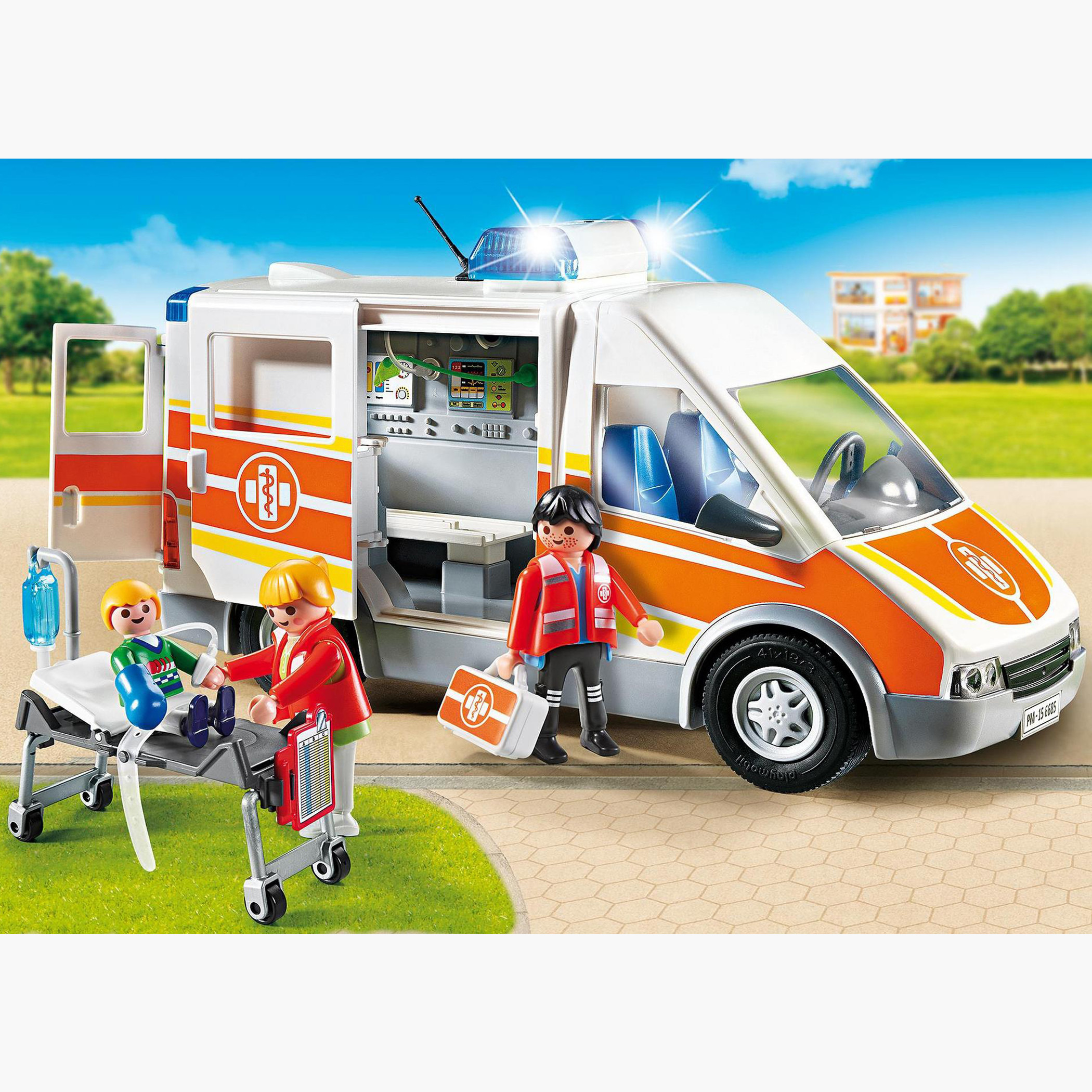 Playmobil medical best sale centre and ambulance