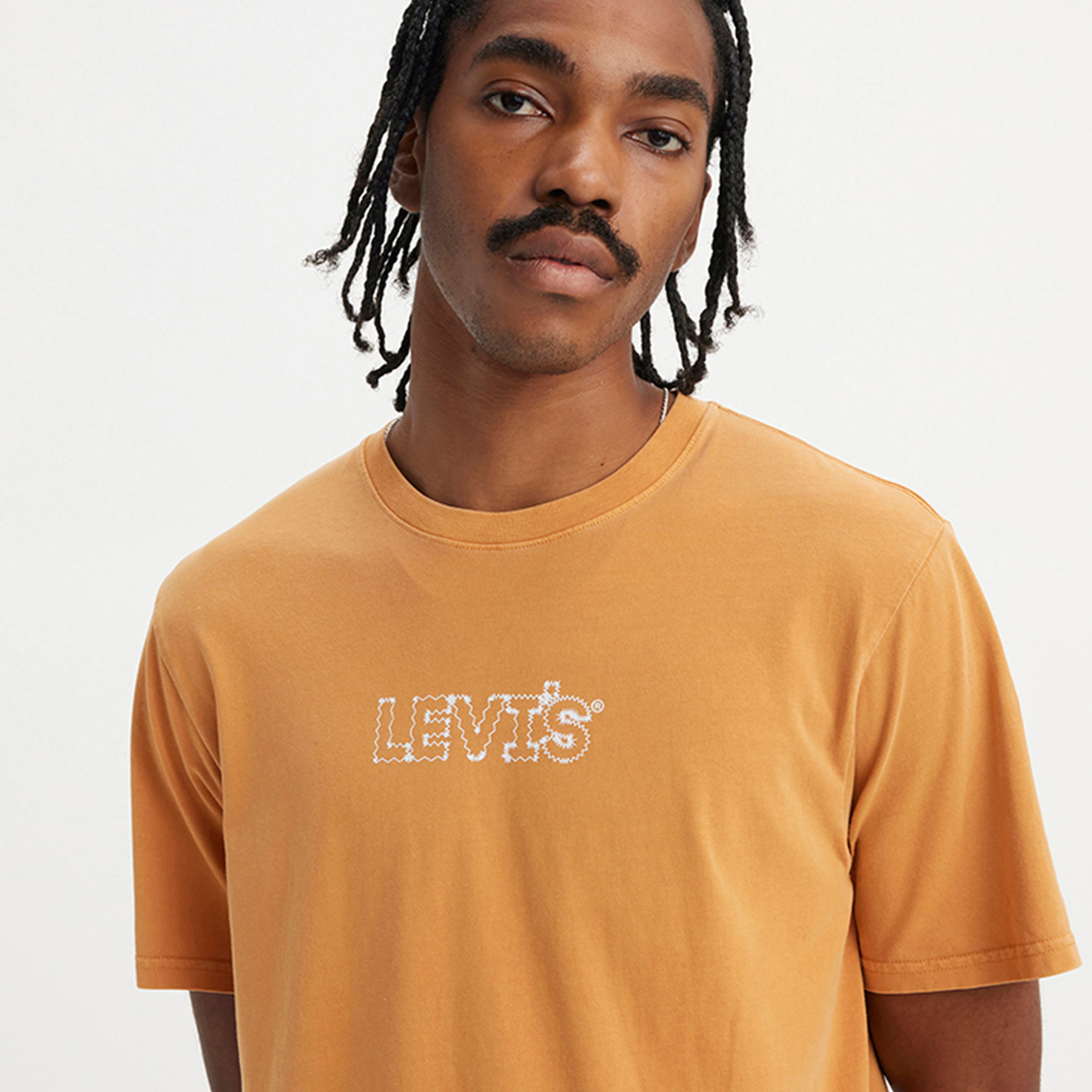 Levi's Men's Relaxed Fit Graphic Crew Neck Short Sleeves T-shirt-men-clothing-tshirtsandpolos-tshirts-image-4