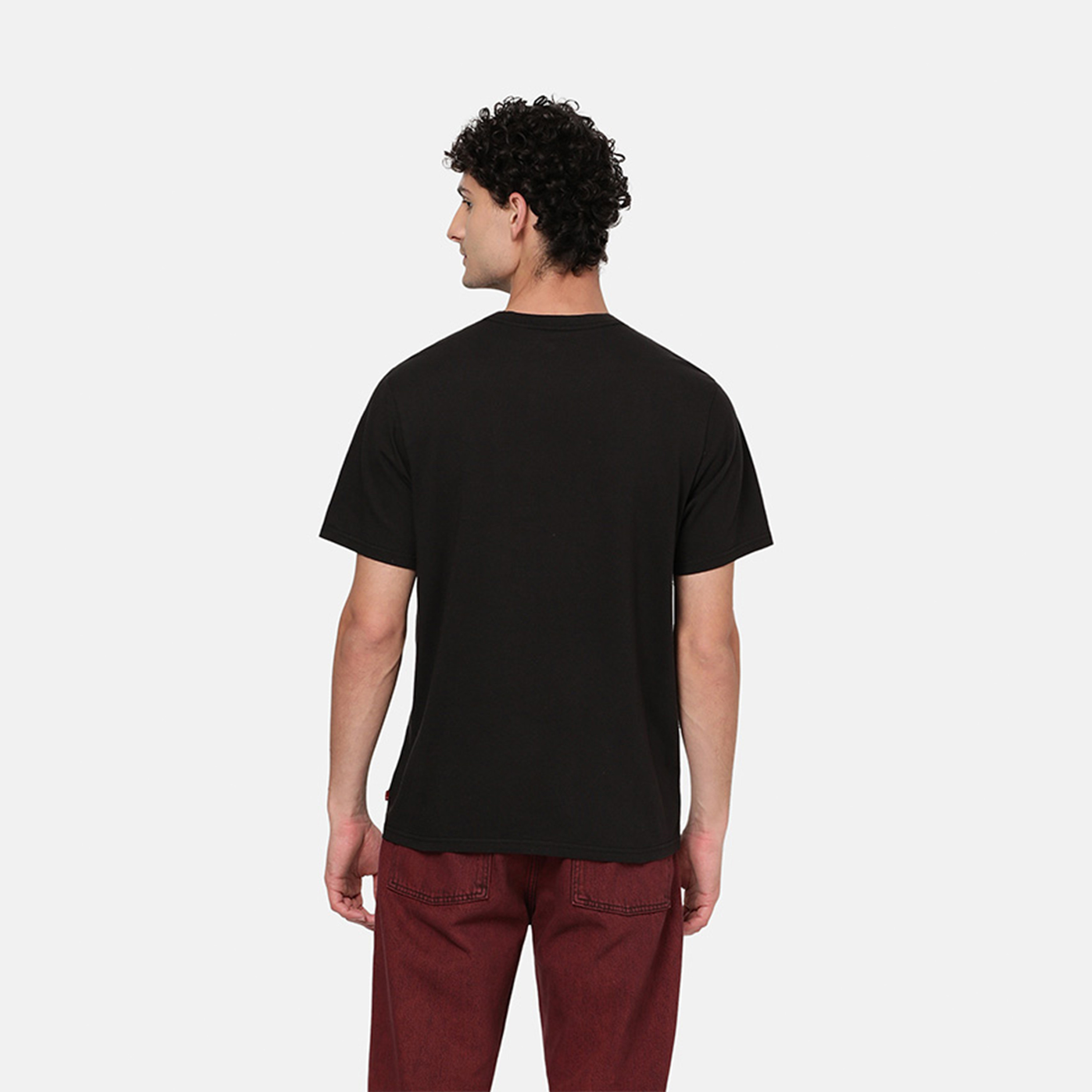 Levi's Men's Relaxed Fit Graphic Crew Neck Short Sleeves T-shirt-men-clothing-tshirtsandpolos-tshirts-image-3