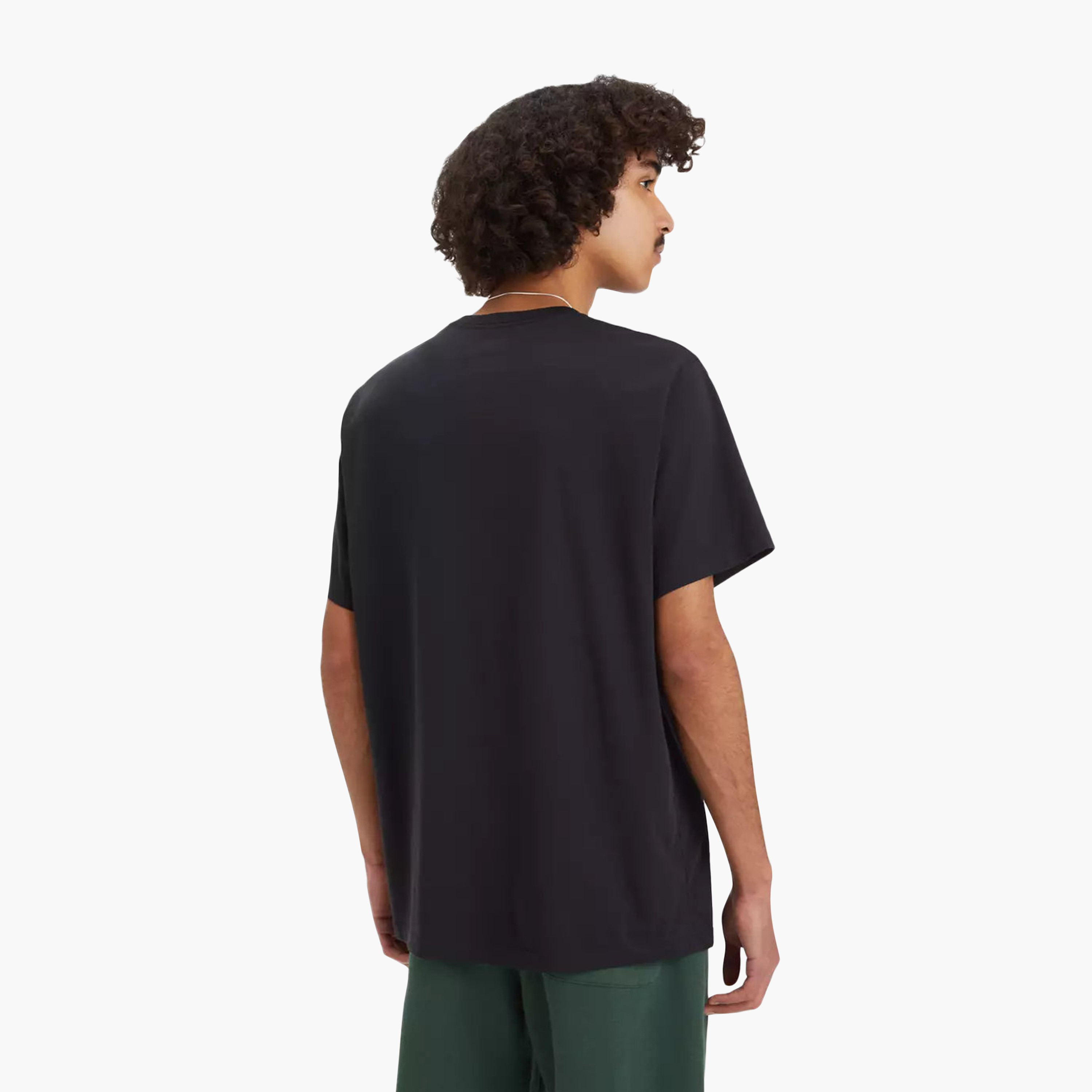 تي شيرت رجالي سادة بياقة دائرية وأكمام قصيرة من ليفايس-men-clothing-tshirtsandpolos-tshirts-image-3