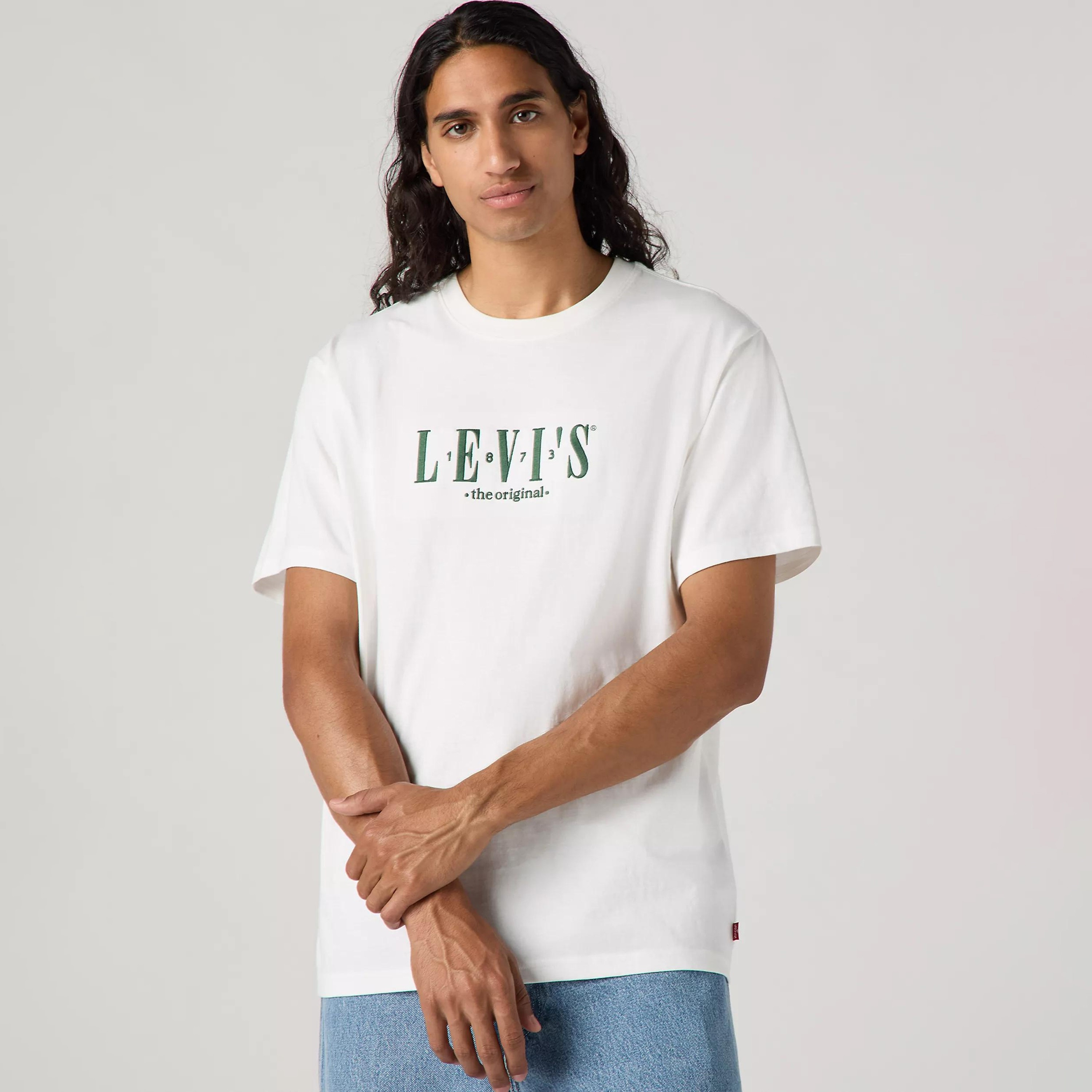 تي شيرت بأكمام قصيرة وياقة دائرية وشعار Levi-men-clothing-tshirtsandpolos-tshirts-image-1
