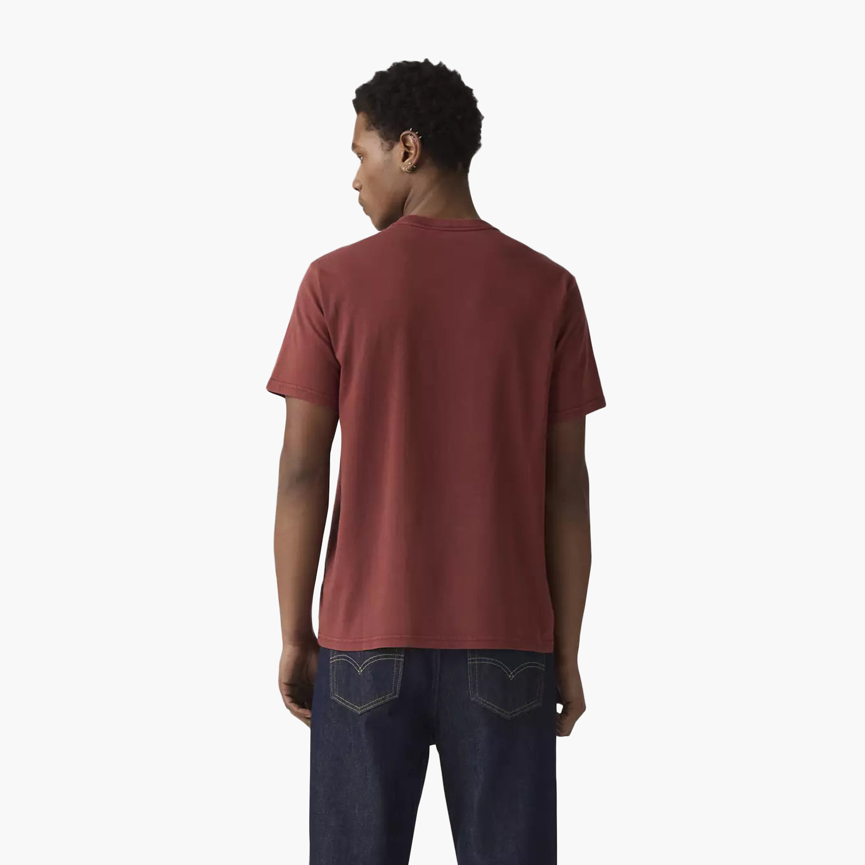 تيشيرت رجالي بفتحة رقبة مستديرة وأكمام قصيرة مع شعار أبليكيه من ليفايز-men-clothing-tshirtsandpolos-tshirts-image-4