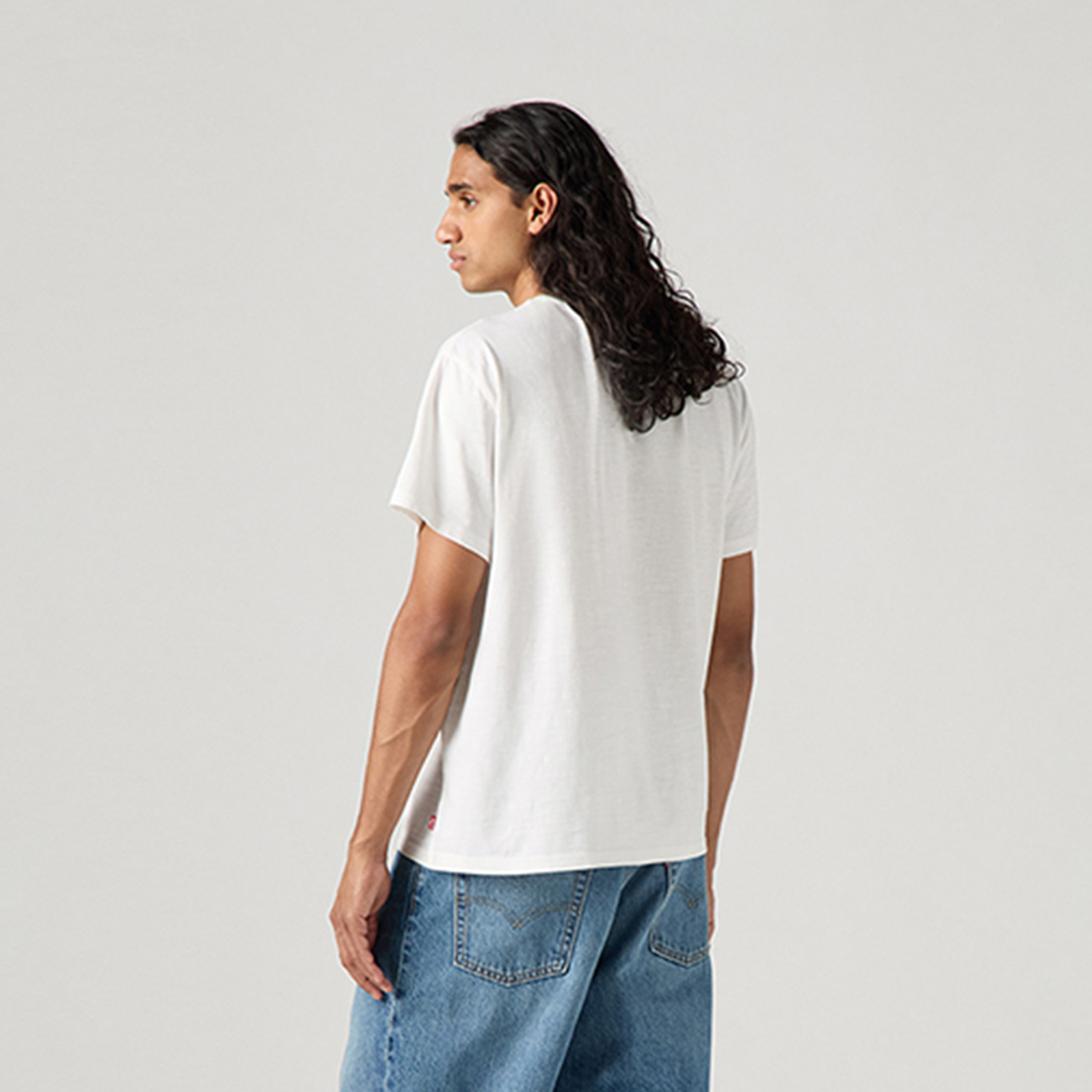 Levi's Men's Printed Round Neck Short Sleeves T-shirt-men-clothing-tshirtsandpolos-tshirts-image-2