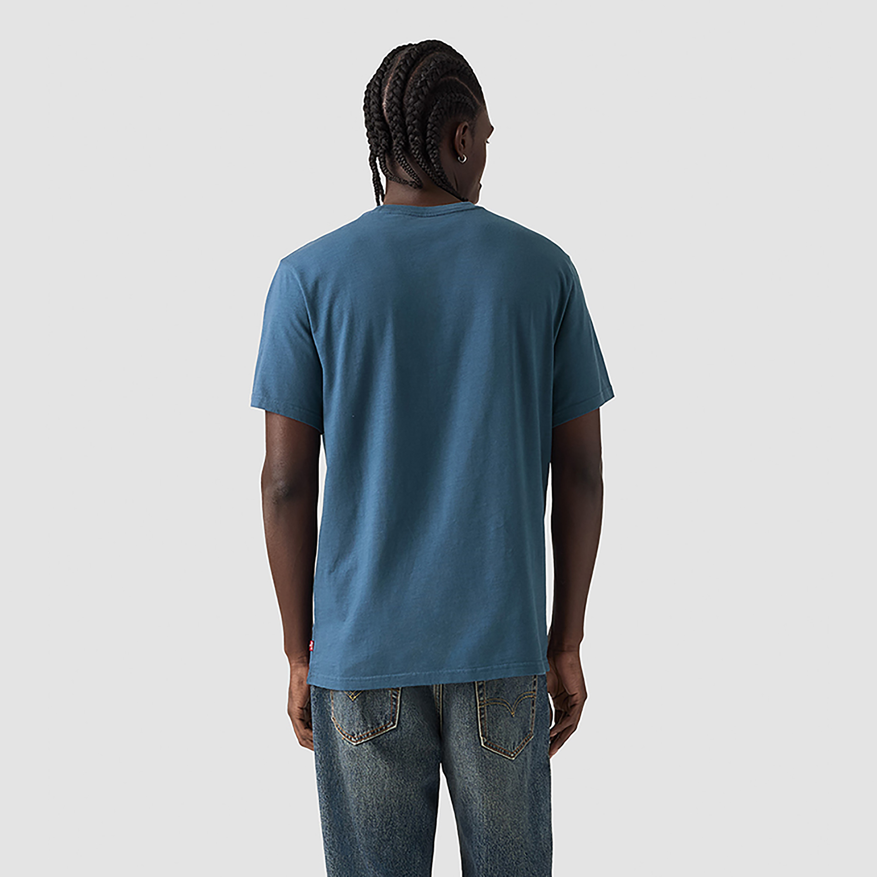 تي شيرت رجالي مطبوع برقبة دائرية وأكمام قصيرة من ليفايس-men-clothing-tshirtsandpolos-tshirts-image-3