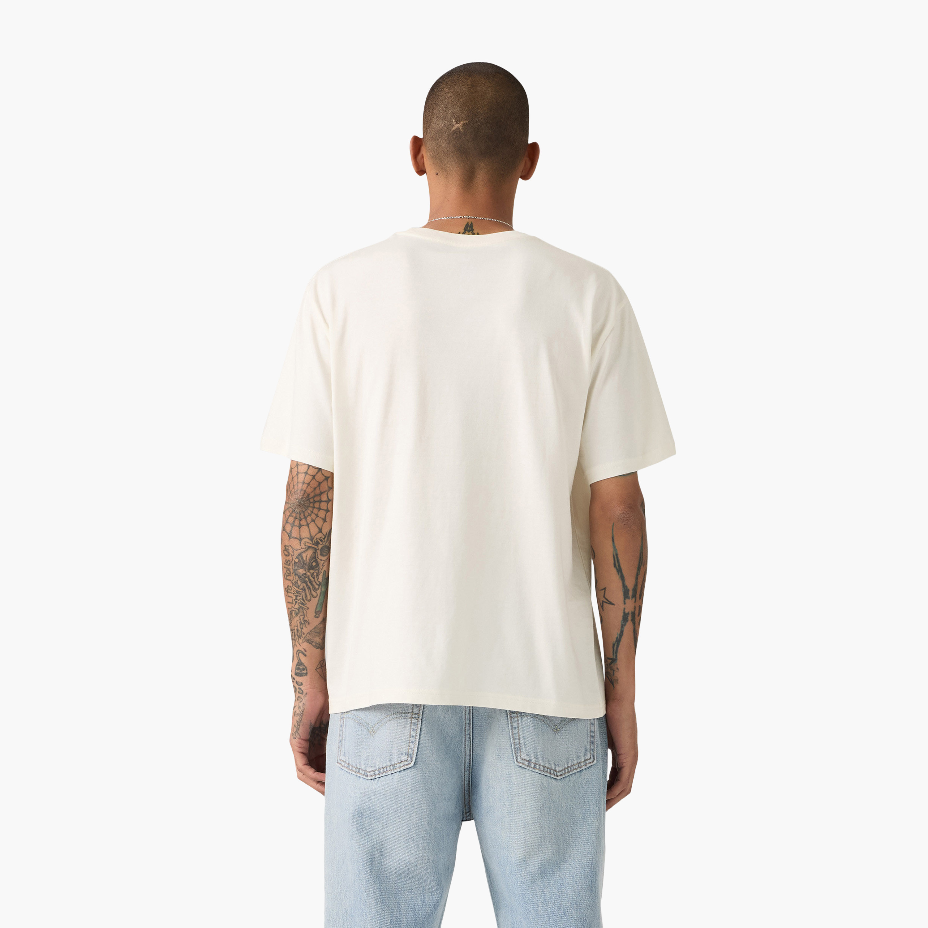 تي شيرت رجالي بأكمام قصيرة ورقبة دائرية وطبعة جرافيكية من ليفايس-men-clothing-tshirtsandpolos-tshirts-image-3