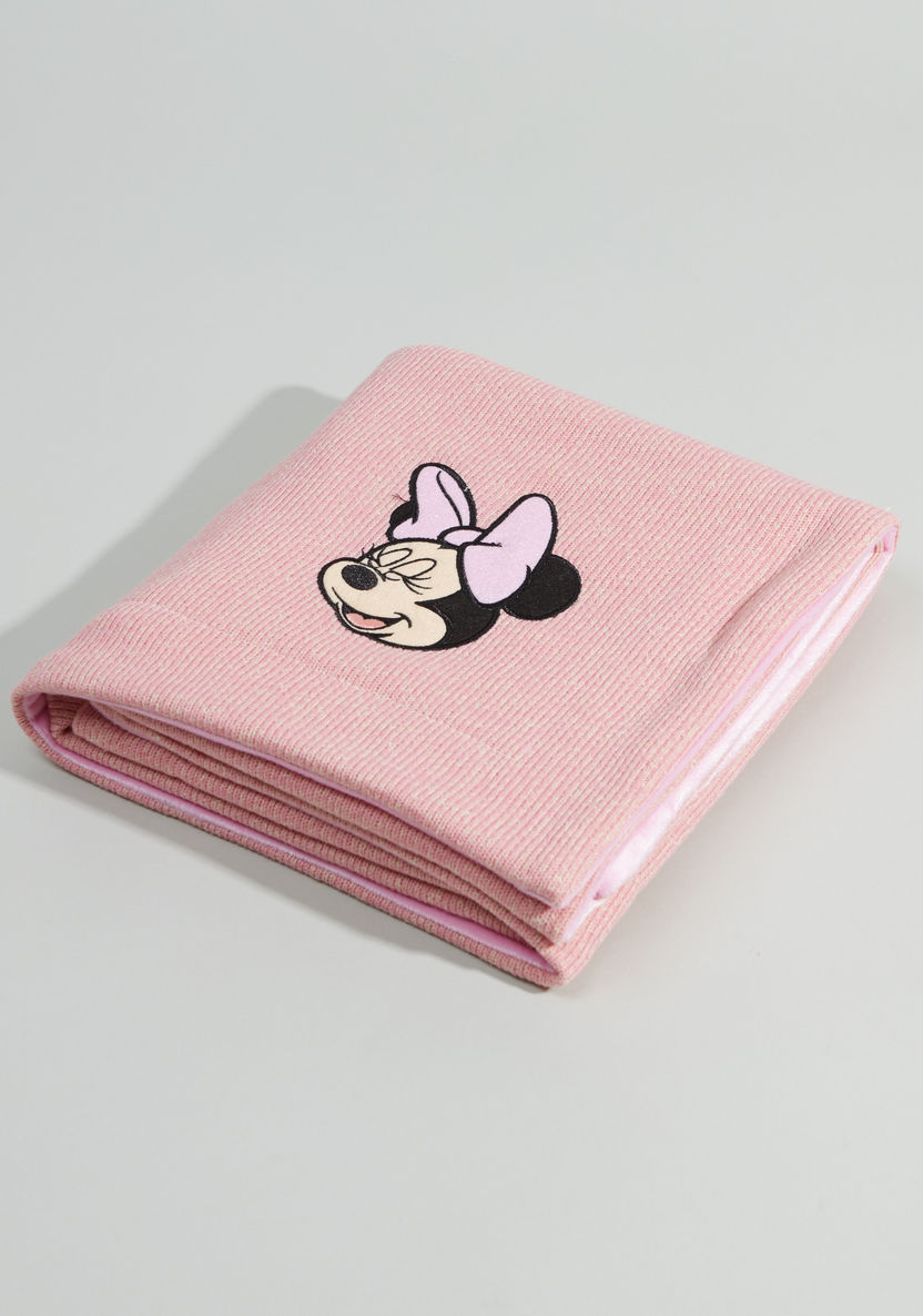 Minnie Mouse Woven Textured Blanket – 76x102 cms-Blankets and Throws-image-0