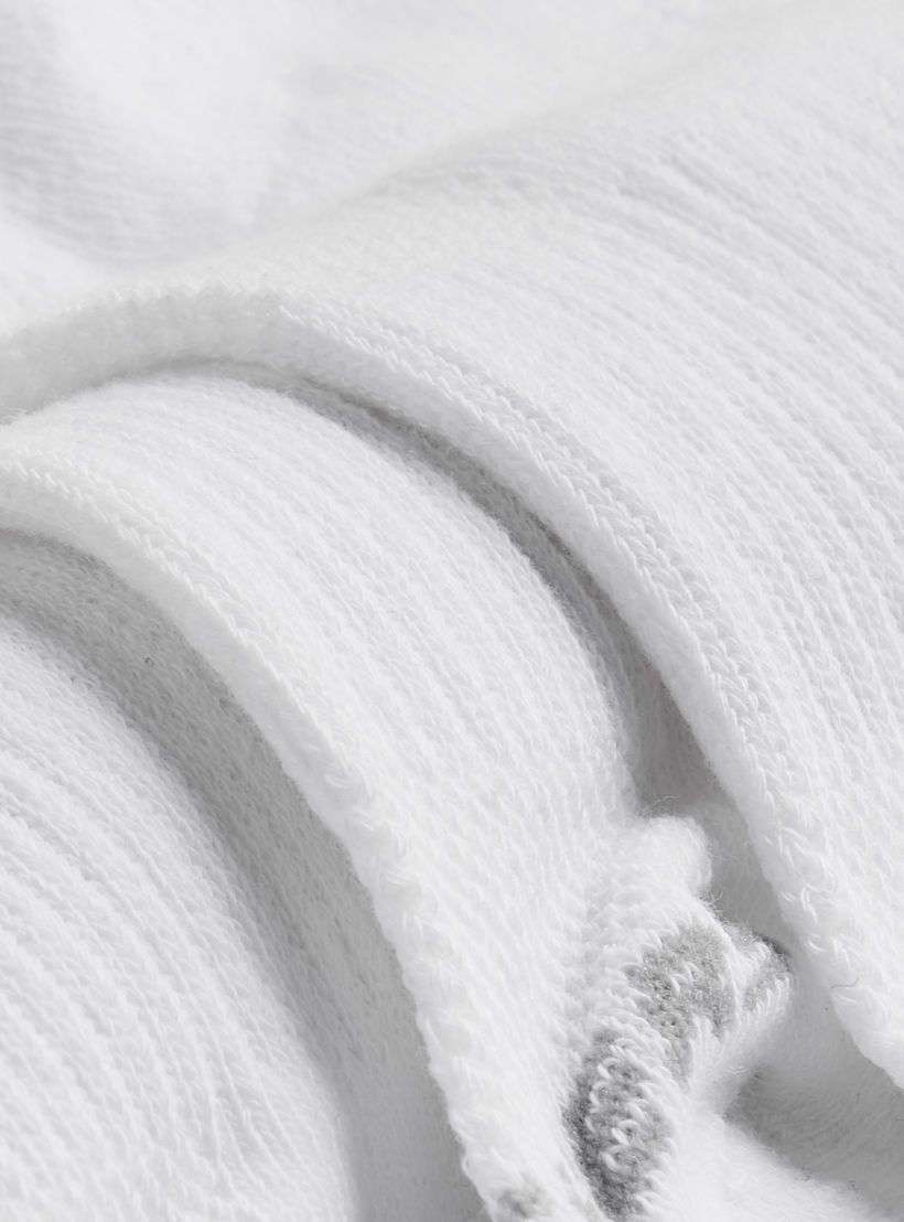 جوارب رياضية تيري غير مرئية للأطفال من سكتشرز - S111102B-100-girls-accessories-socks-image-4