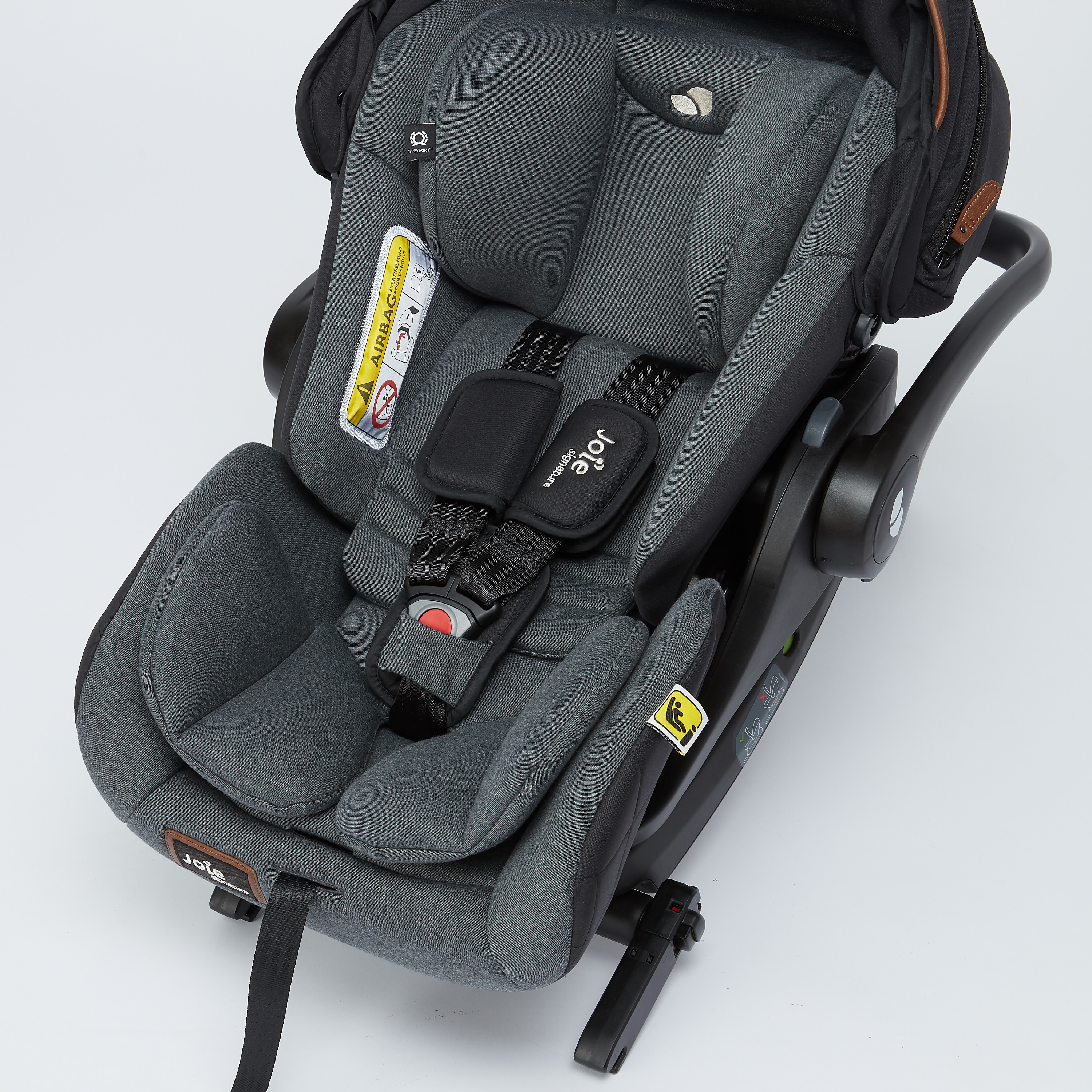 مقعد سيارة لأطفال بقاعدة سيجنيتشر المستوي الاول من جوي-baby-gear-carseats-image-5