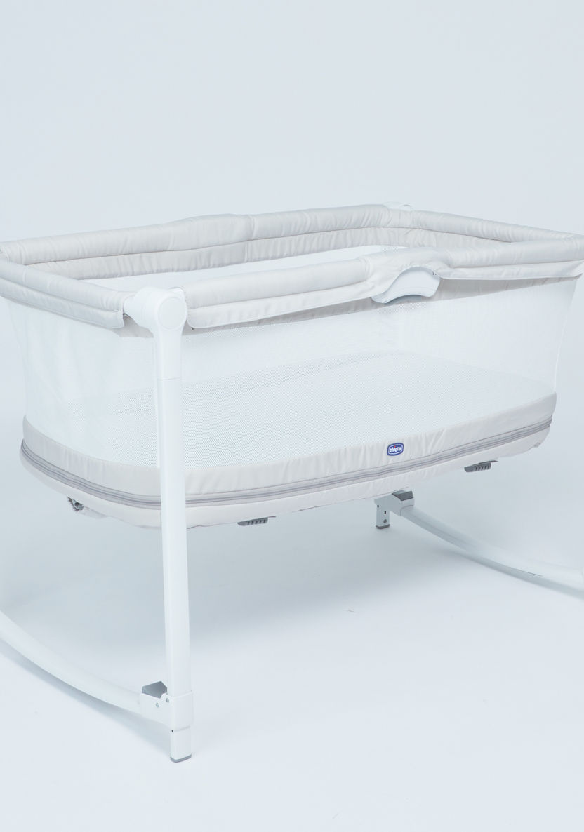 Chicco Glacial Zip and Go Bassinet-Cradles and Bassinets-image-0