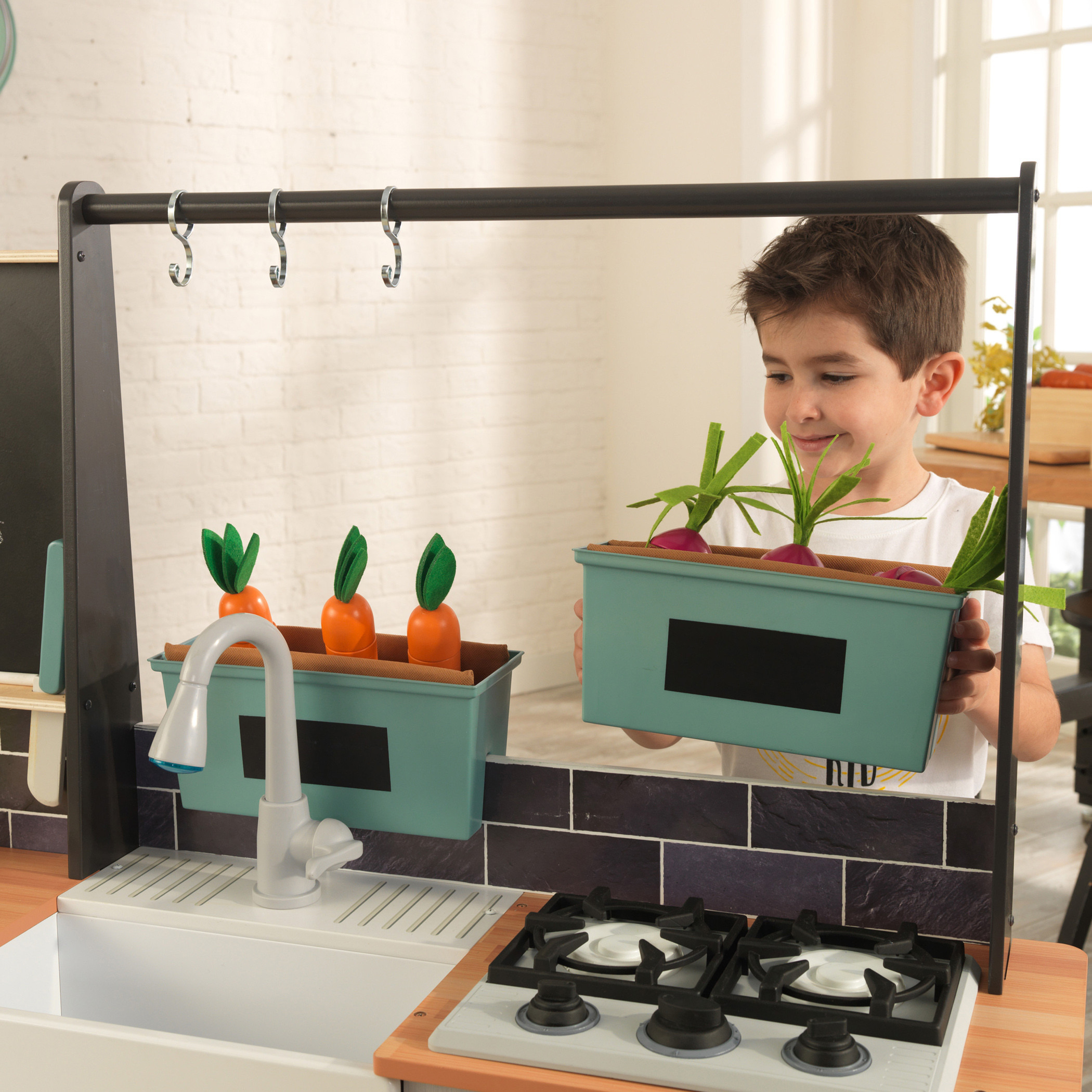 kidkraft farm to table play kitchen stores