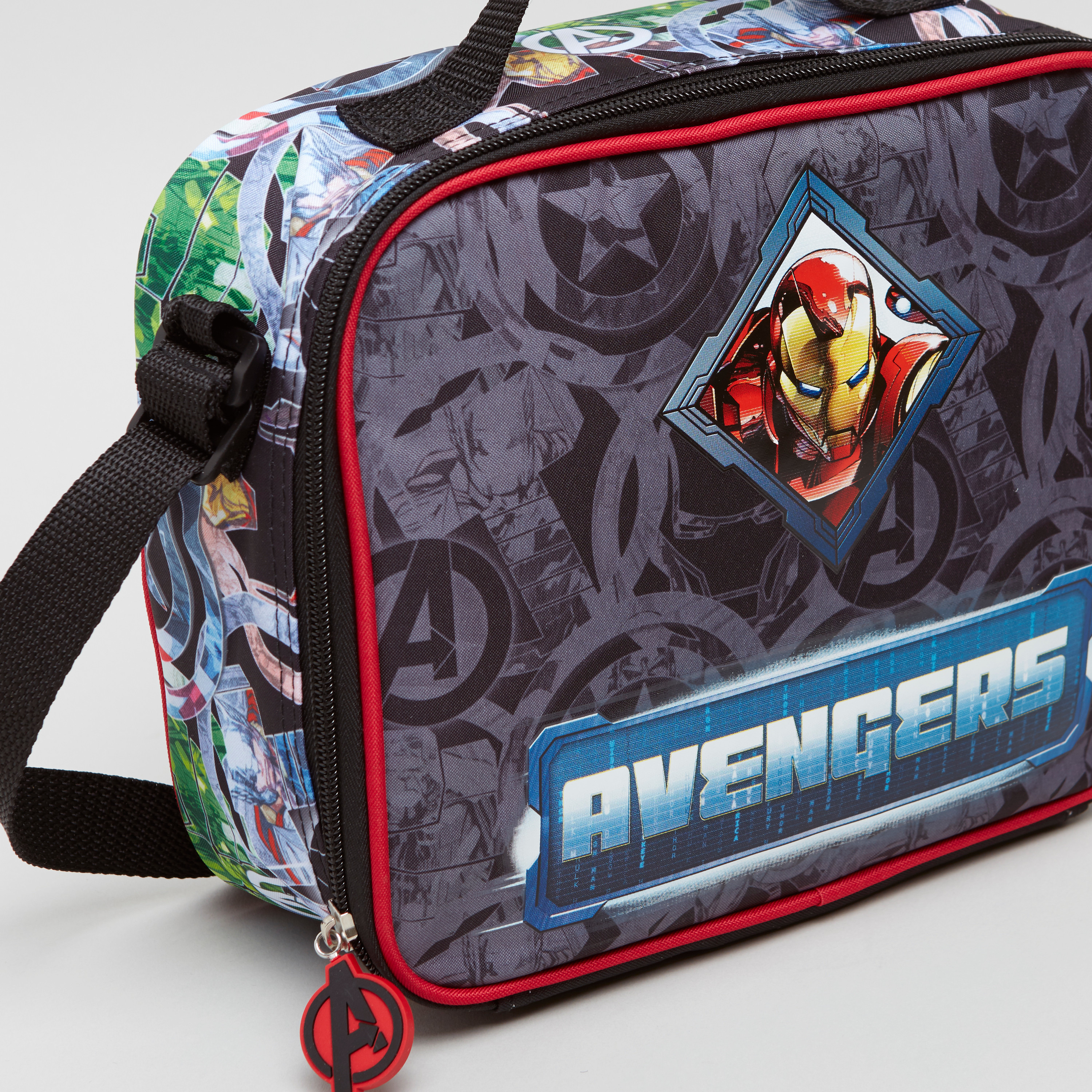 Marvel Avengers Printed Lunch Bag with Zip Closure-school-lunchessentials-lunchbags-image-3