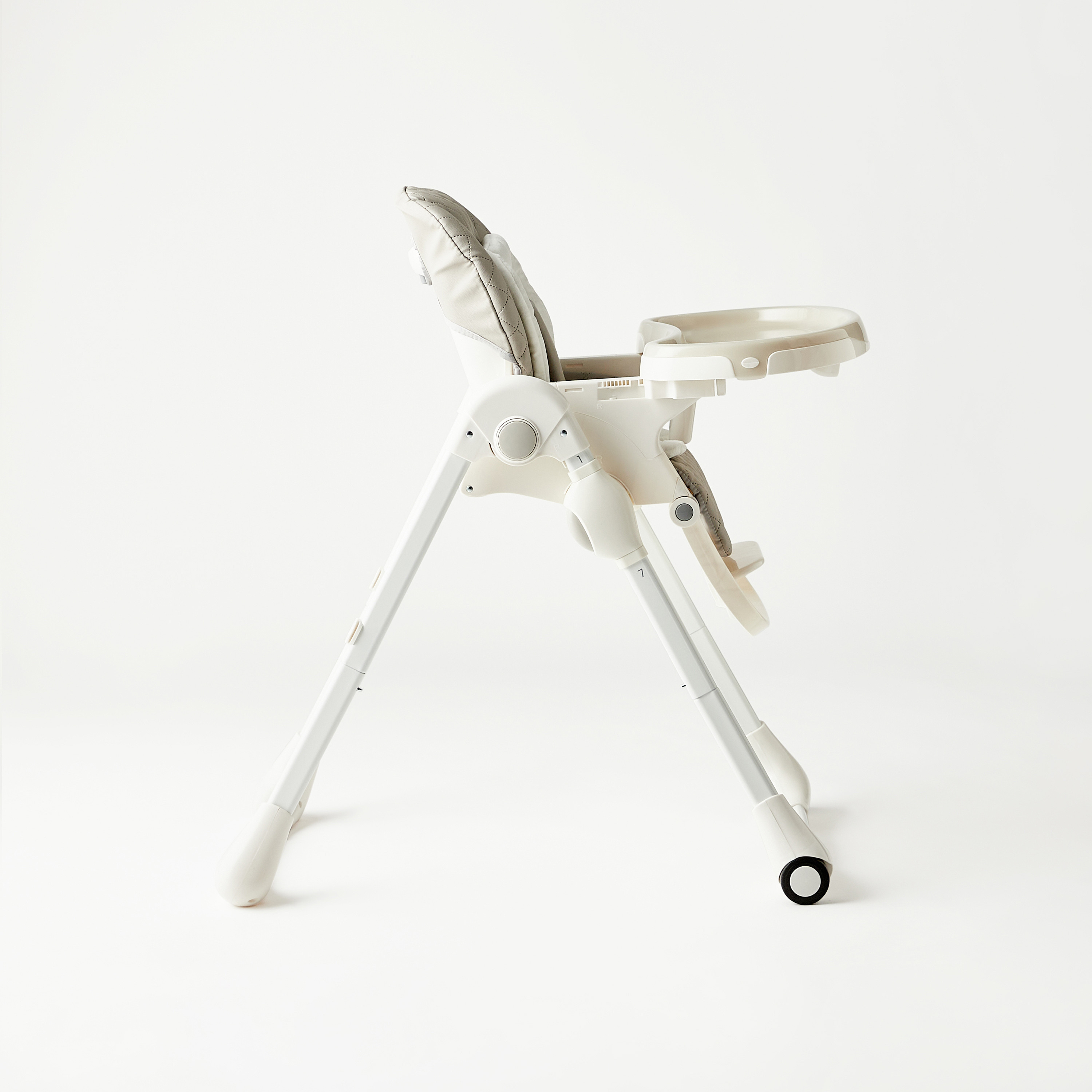 كرسي مرتفع مع صينية طعام لويل من جيجلز-baby-feeding-highchairsandboosters-image-17