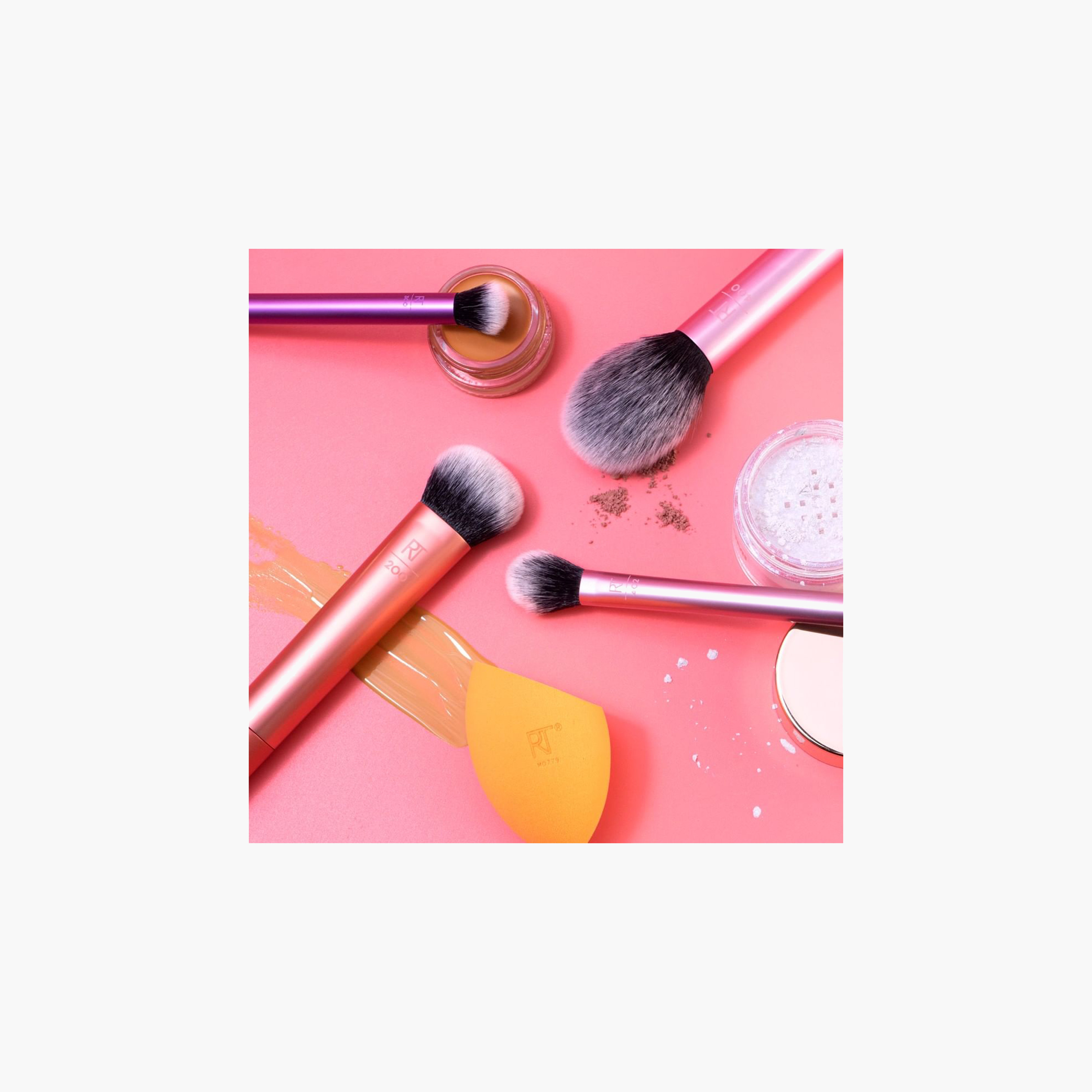 Real Techniques Everyday Essentials 5-Piece Makeup Brush Set-beautyandpersonalcare-makeup-brushesandaccessories-brushes-image-14