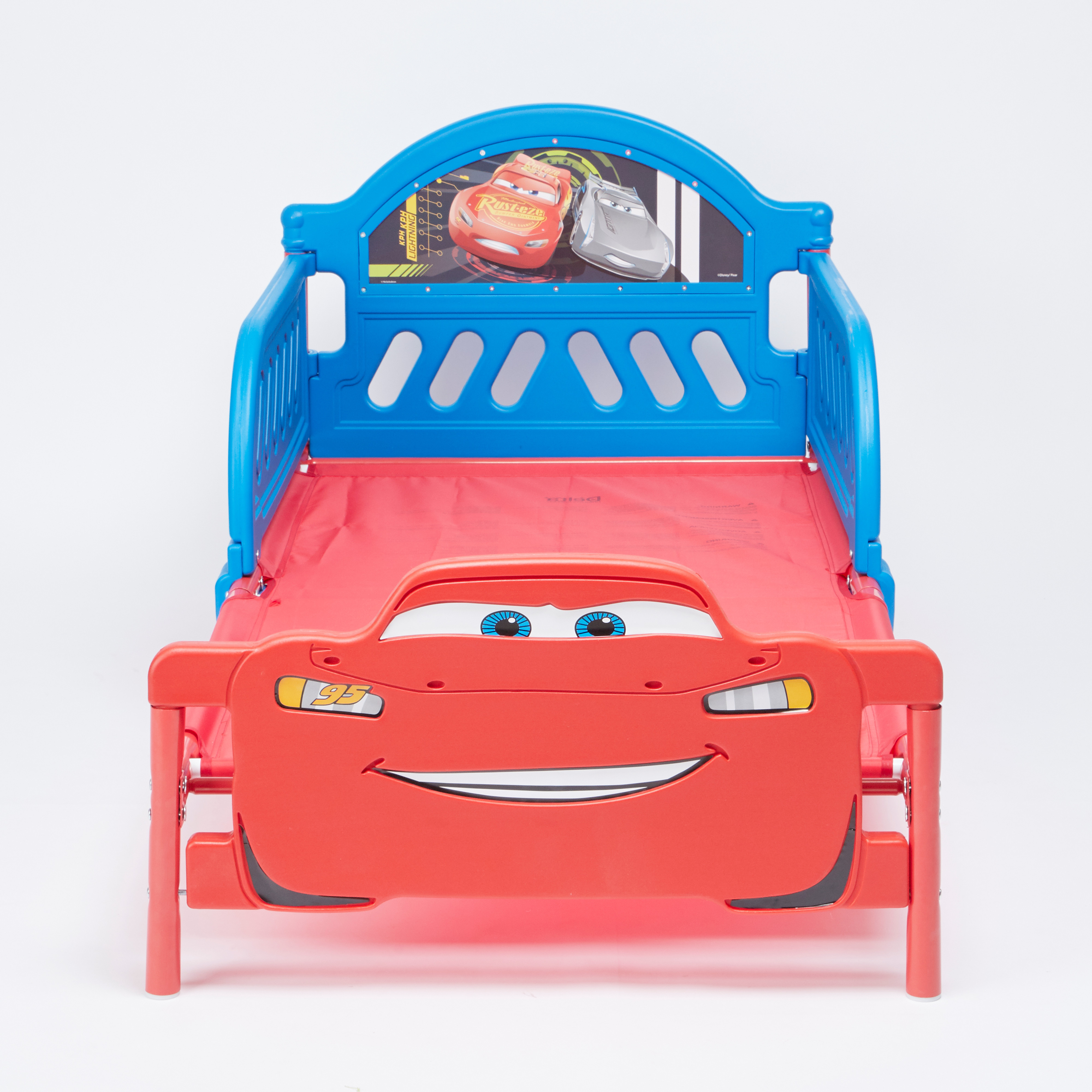 سرير أطفال بحواجز حماية وطبعات كارز من ديزني-baby-nursery-furniture-cribsandbeds-beds-image-3