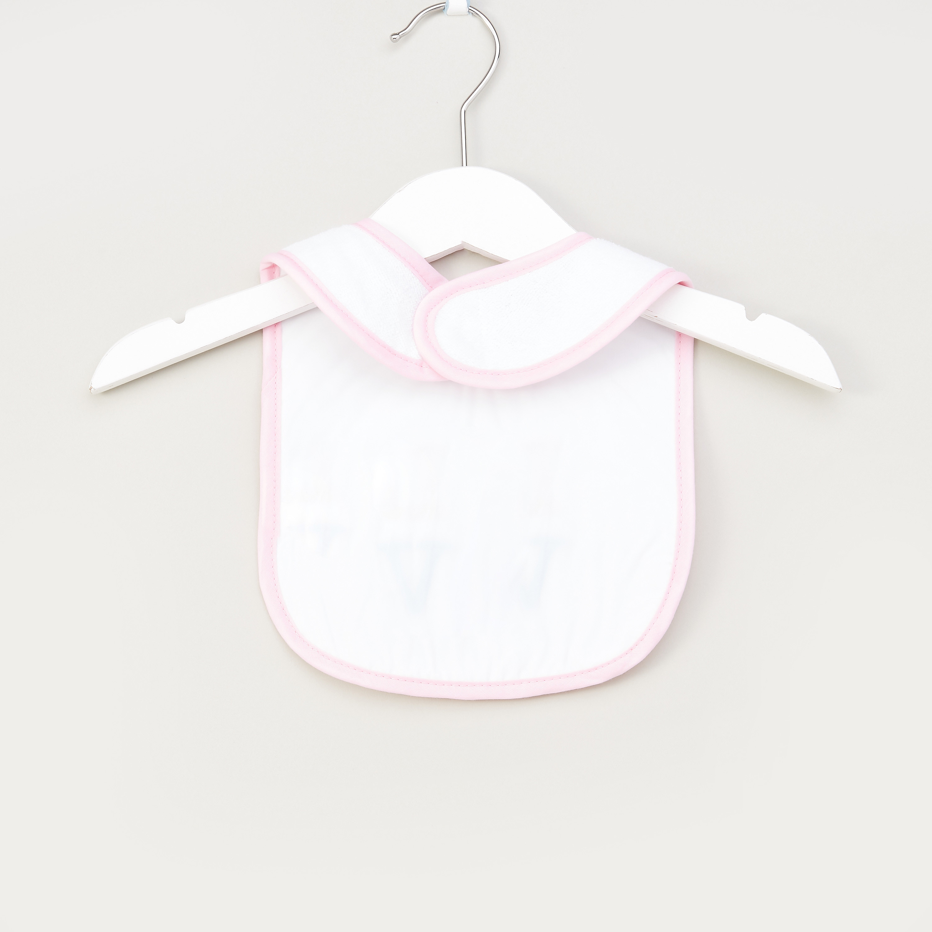 Luvable Friends Printed Bib with Hook and Loop Closure - Set of 5-baby-feeding-bibs-image-3