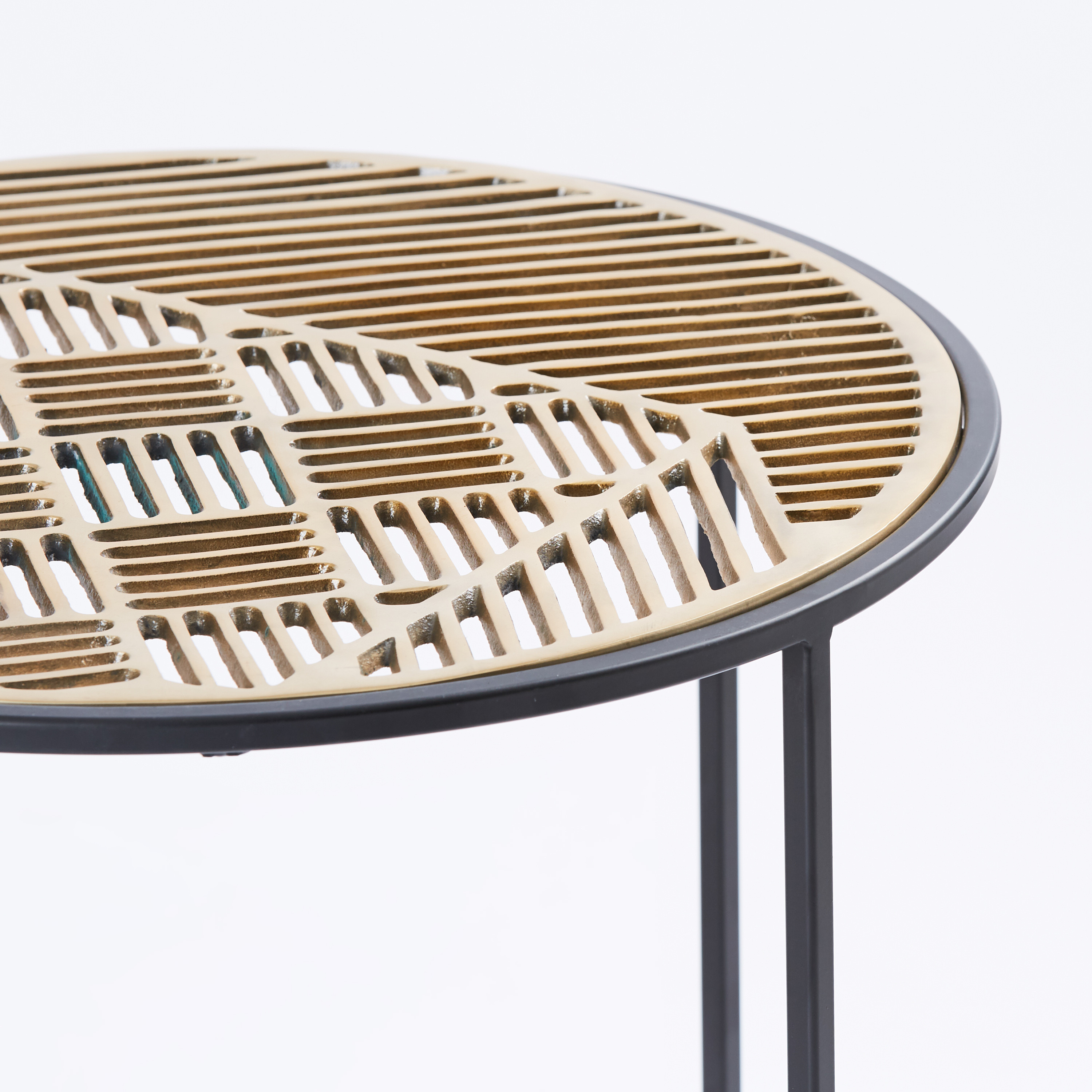 طاولات جانبية مربعة ومستديرة- طقم من قطعتين-furniture-livingroom-sideandendtables-image-3