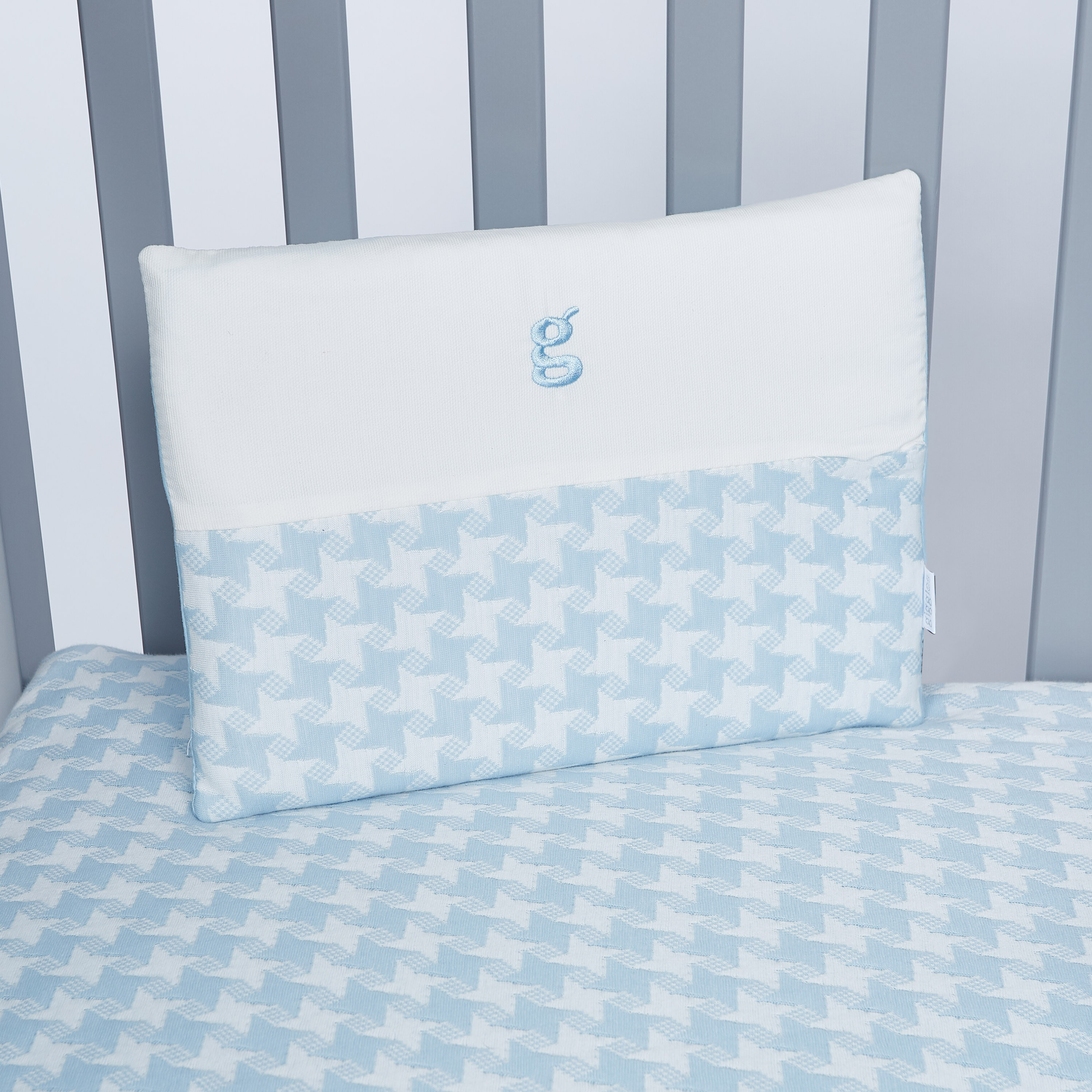 Giggles 2-Piece Printed Comforter Set-baby-nursery-babybedding-image-3