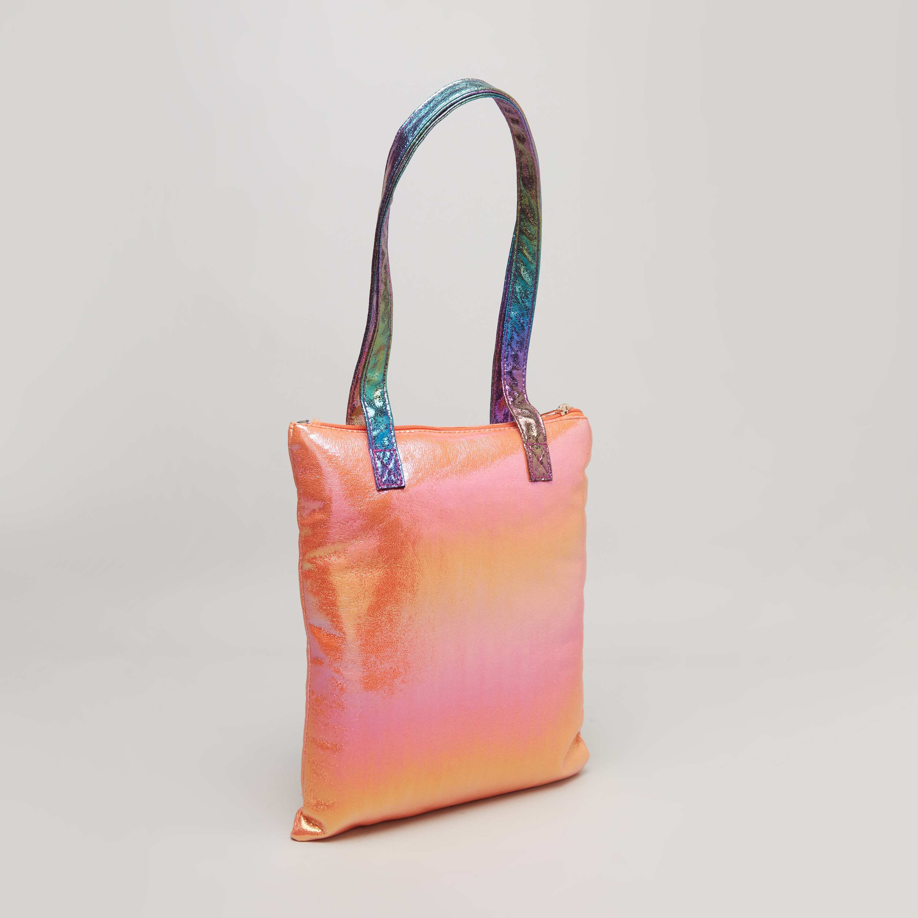 حقيبة شاطئ بطبعات مع سحّاب إغلاق من تشارمز-girls-accessories-bags-image-3