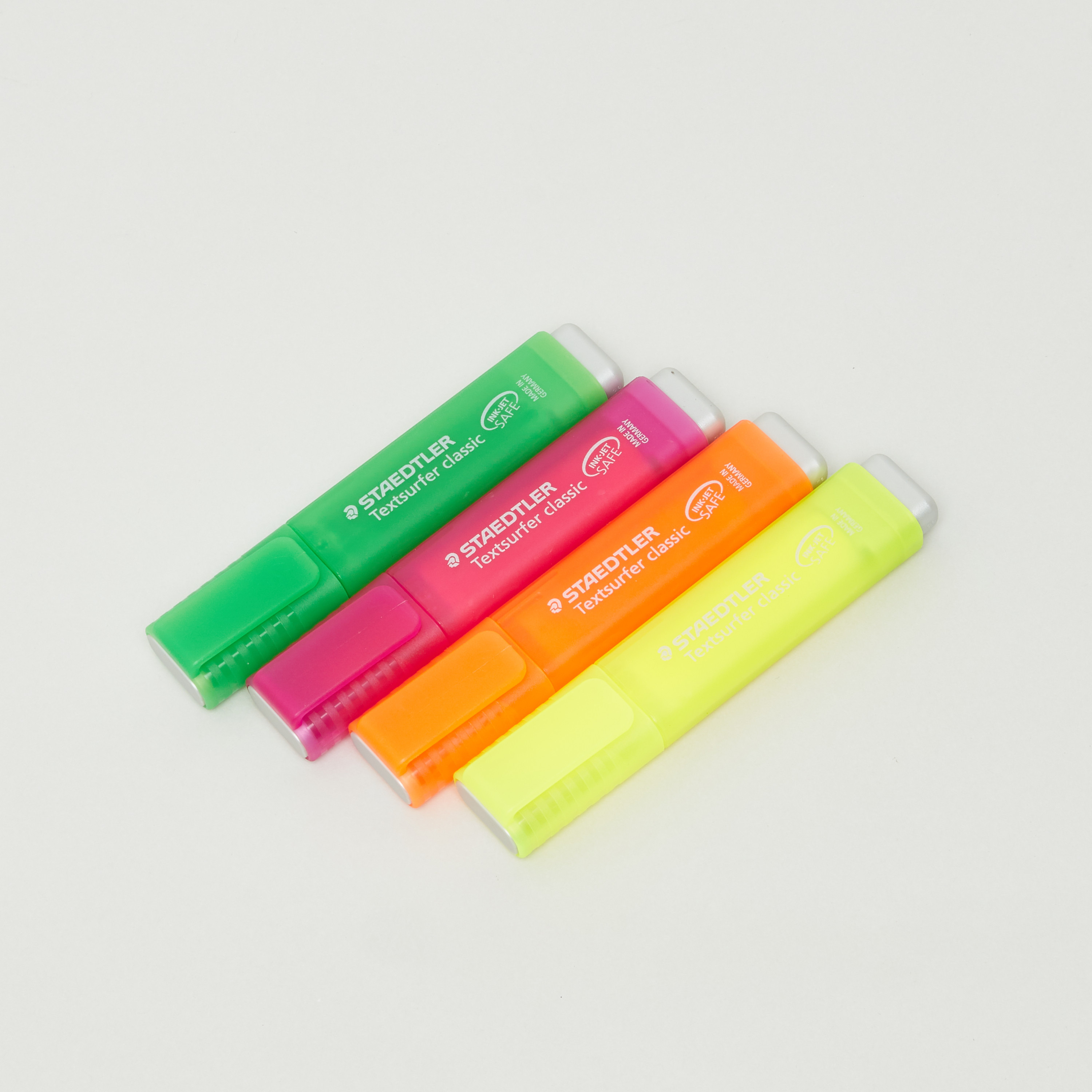 طقم أقلام هايلايتر من ستيدلر- 4 قطع-school-stationery-desksupplies-image-2