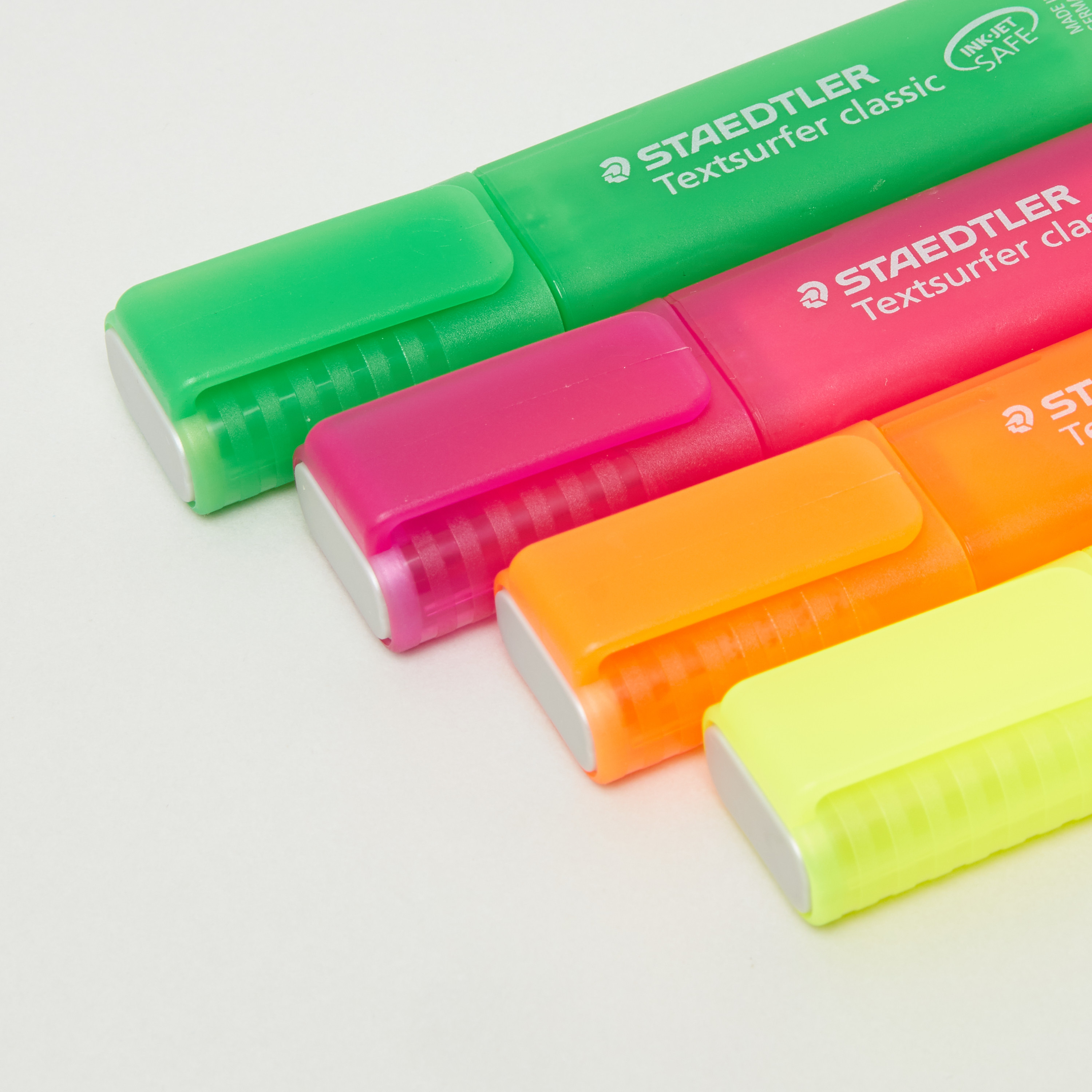 طقم أقلام هايلايتر من ستيدلر- 4 قطع-school-stationery-desksupplies-image-3