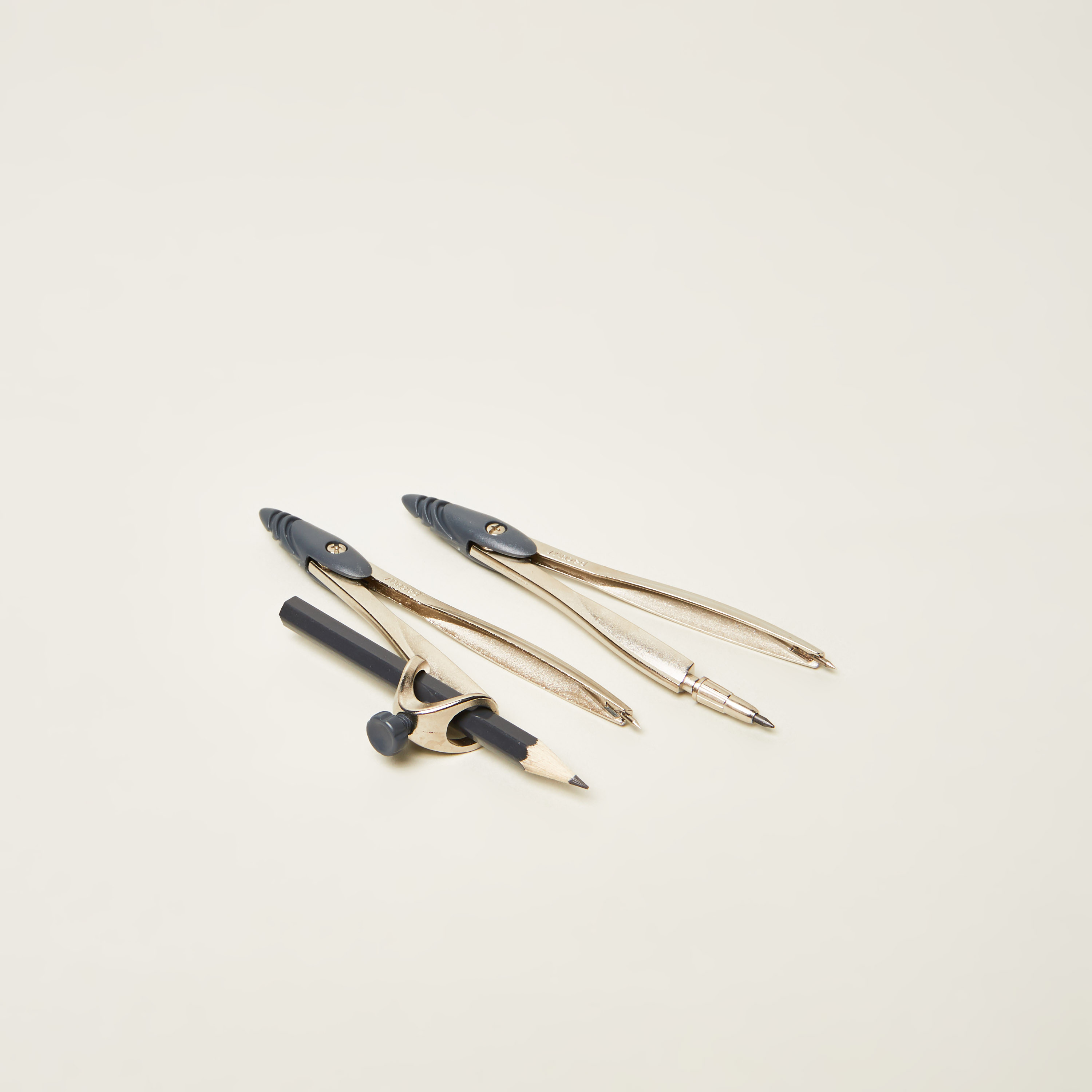 طقم الرياضيات تسع قطع من مابد-school-stationery-sets-image-4
