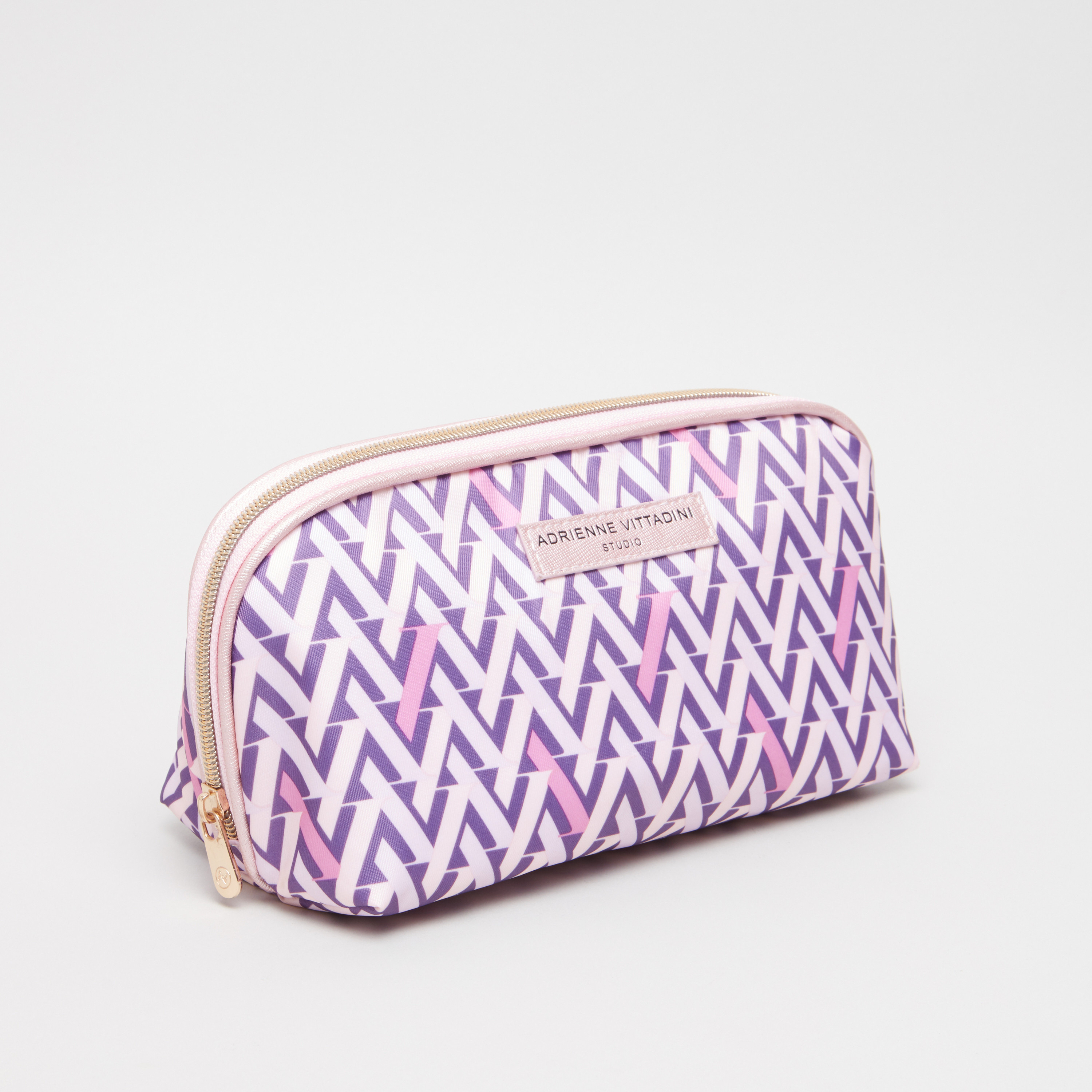 Chevron Printed Cosmetic Pouch with Zip Closure- 18x8x12 cms-beautyandpersonalcare-makeup-brushesandaccessories-makeuppouches-image-3